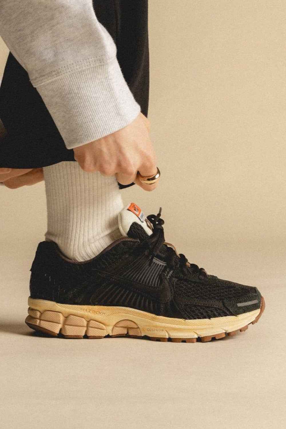 Nike Vomero 5 Black Sesam - MAGIC CITY