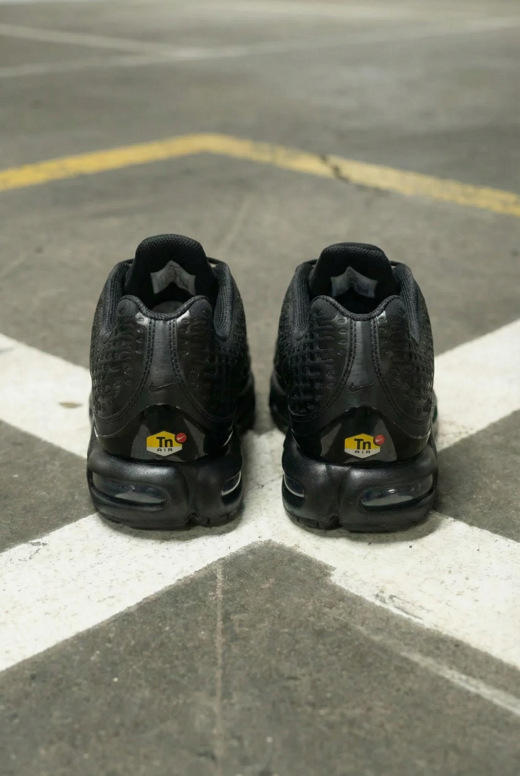 Nike Air Max Plus VII Triple Black