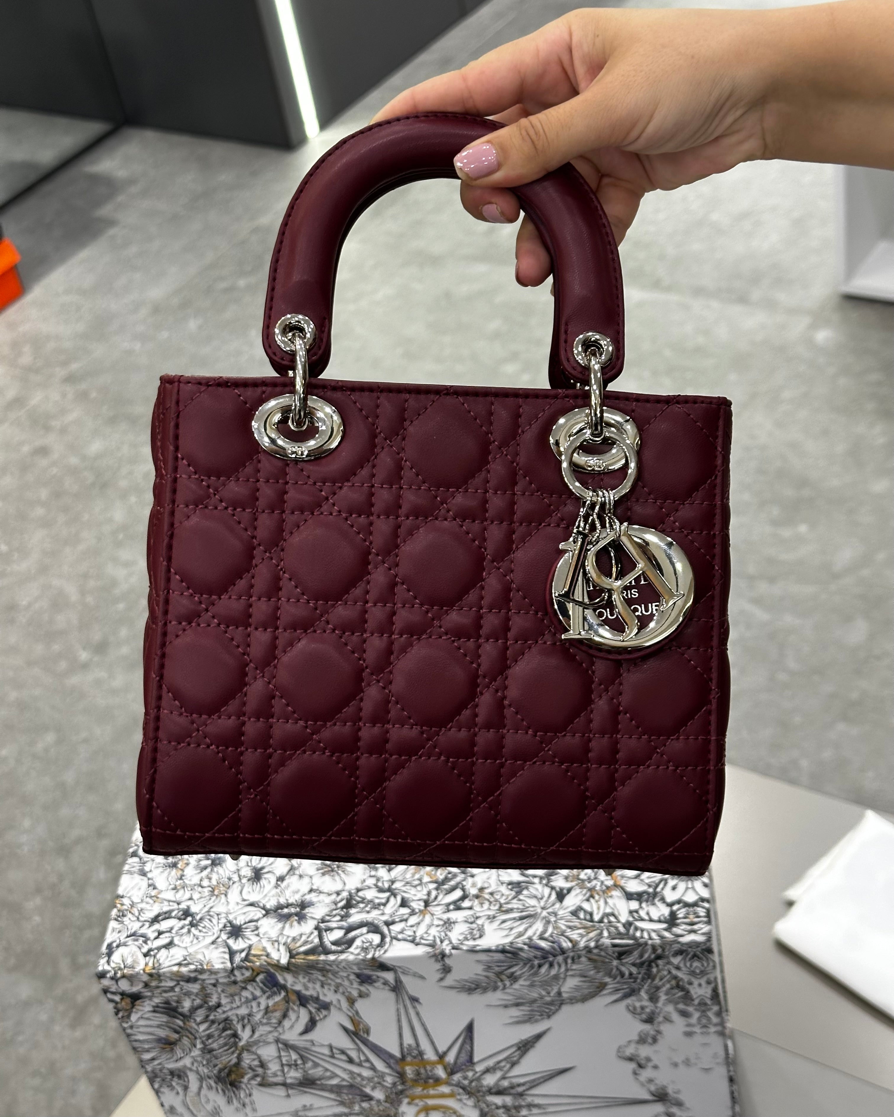 Dior Burgundy Cannage Leather Medium
Lady Dior