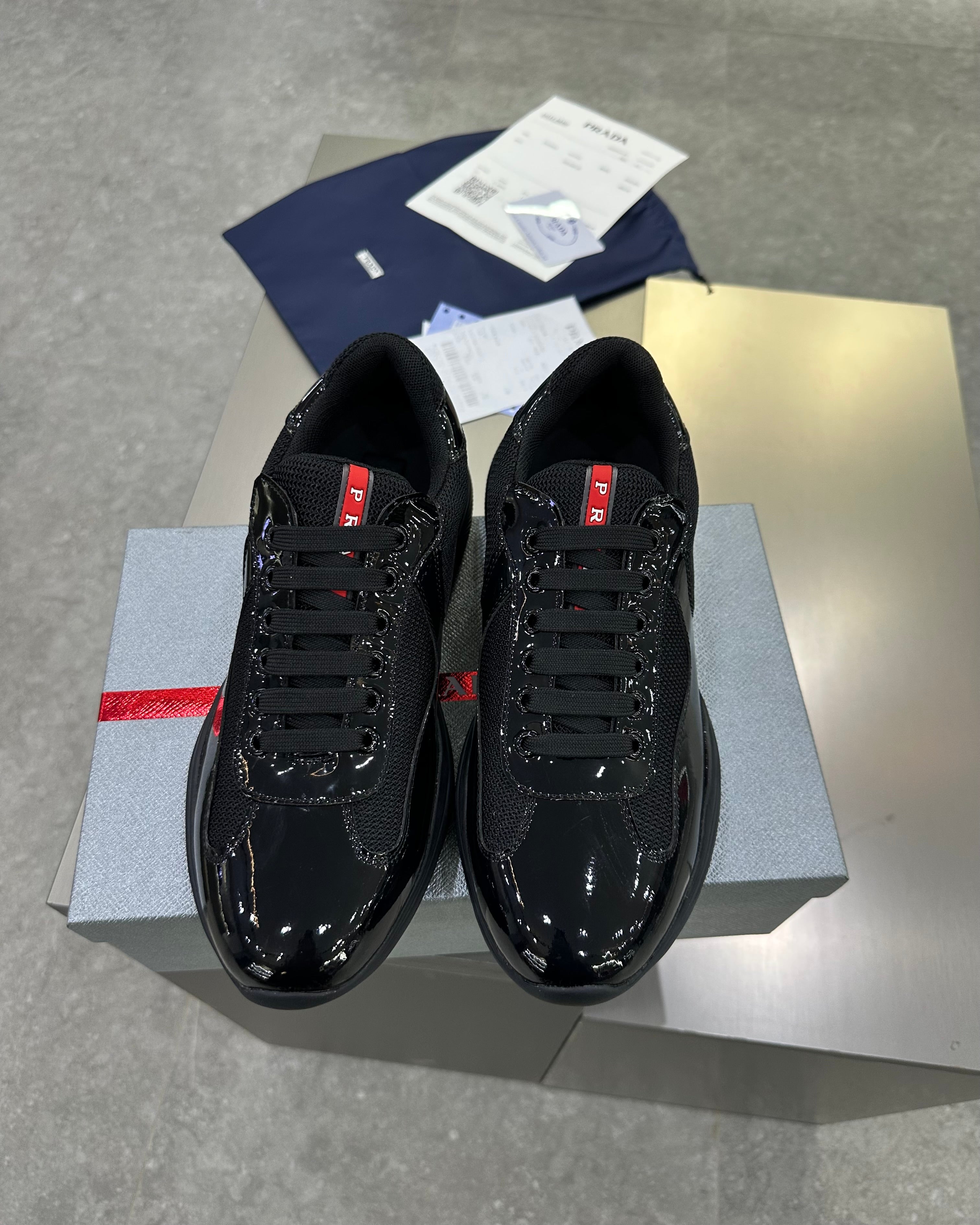 Prada America's Cup Black
