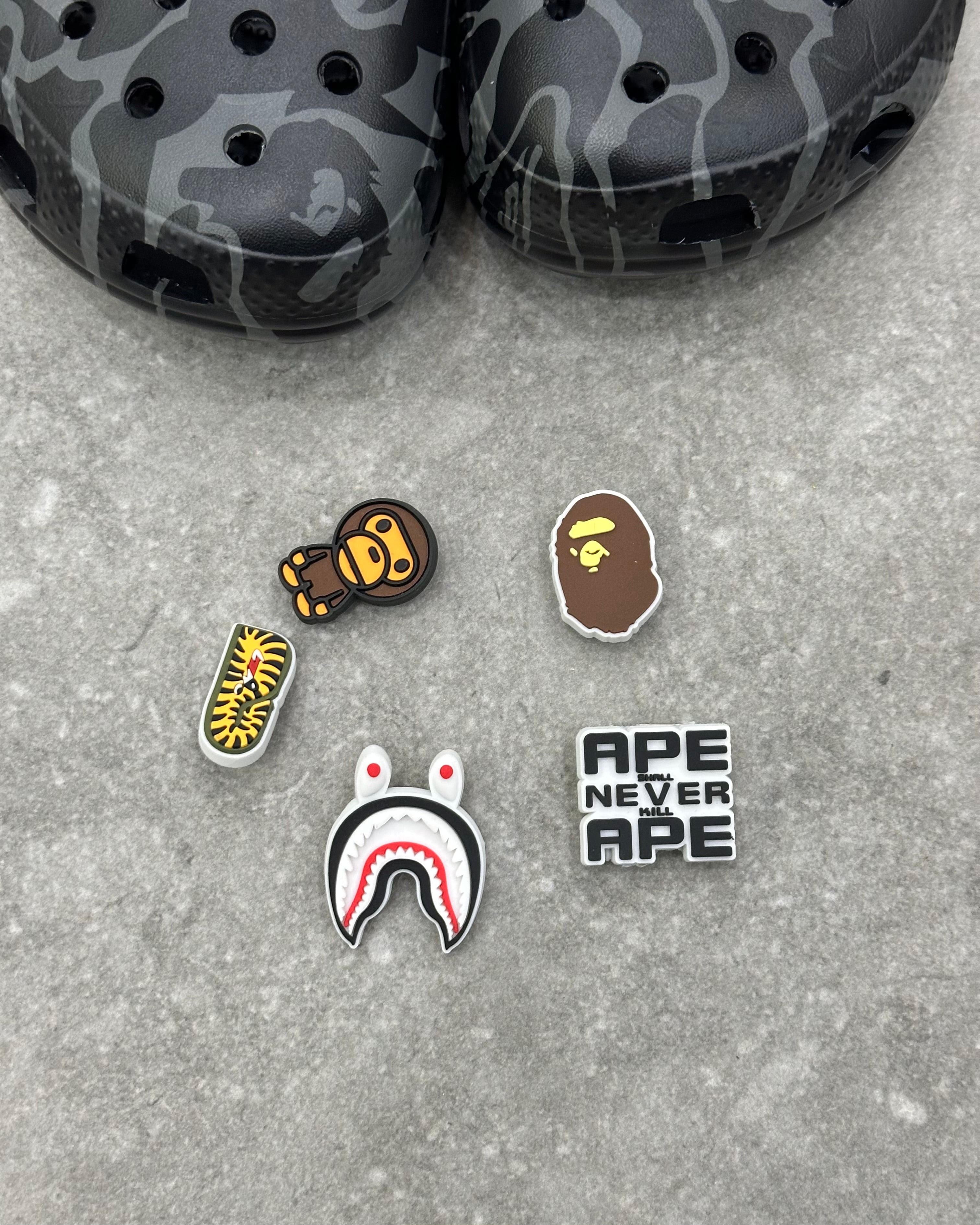 Crocs X A Bathing Ape ABC
Camo Black (Friends & Family)