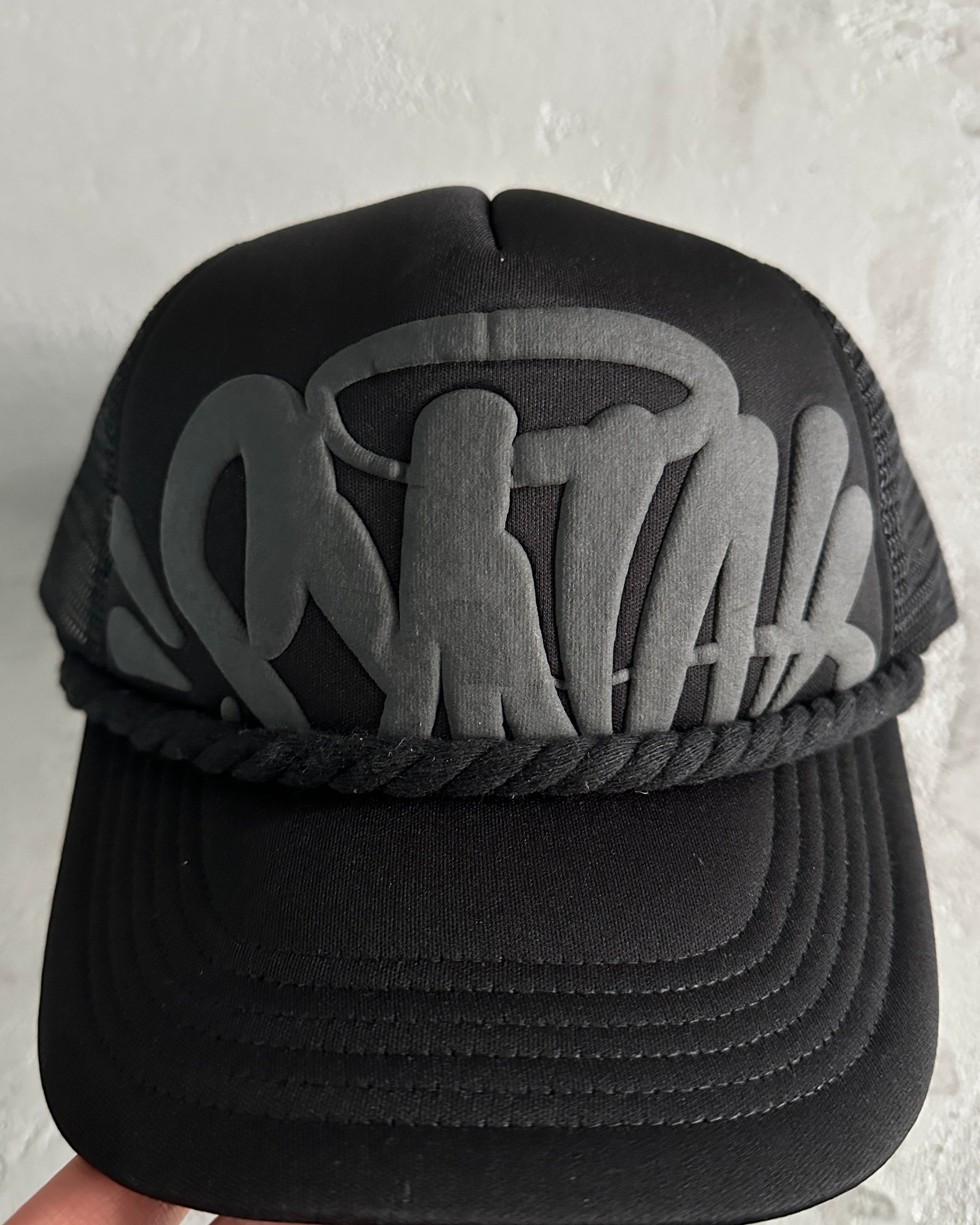 Syna World Rope Trucker Hat – BLACK