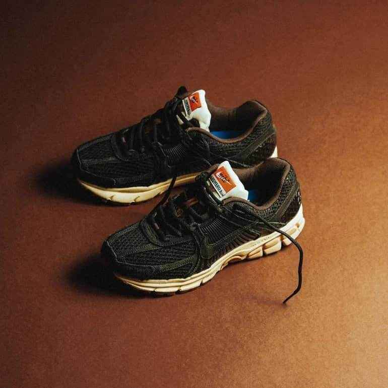 Nike Vomero 5 Black Sesam - MAGIC CITY