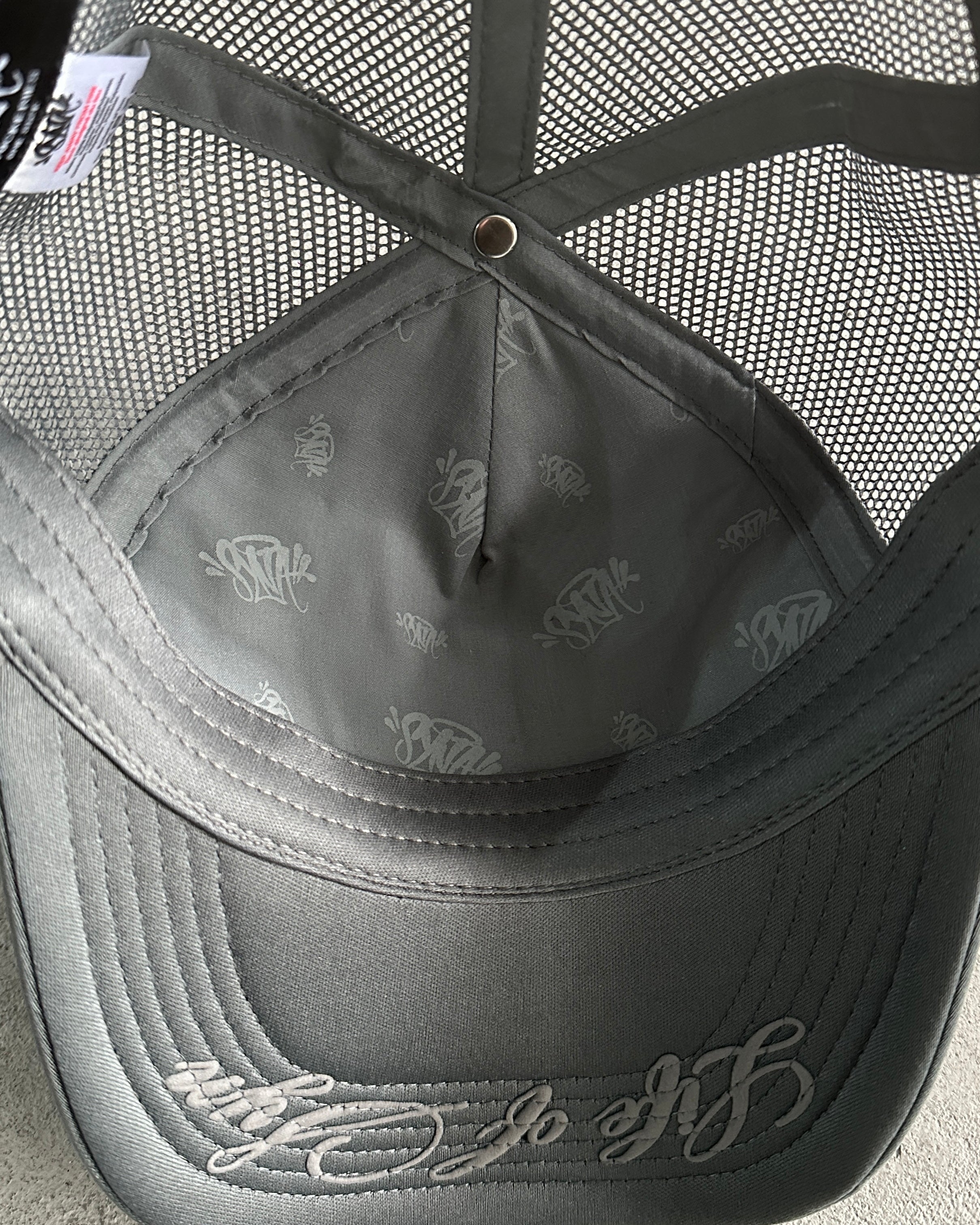 Syna World Rope Trucker Hat – Grey