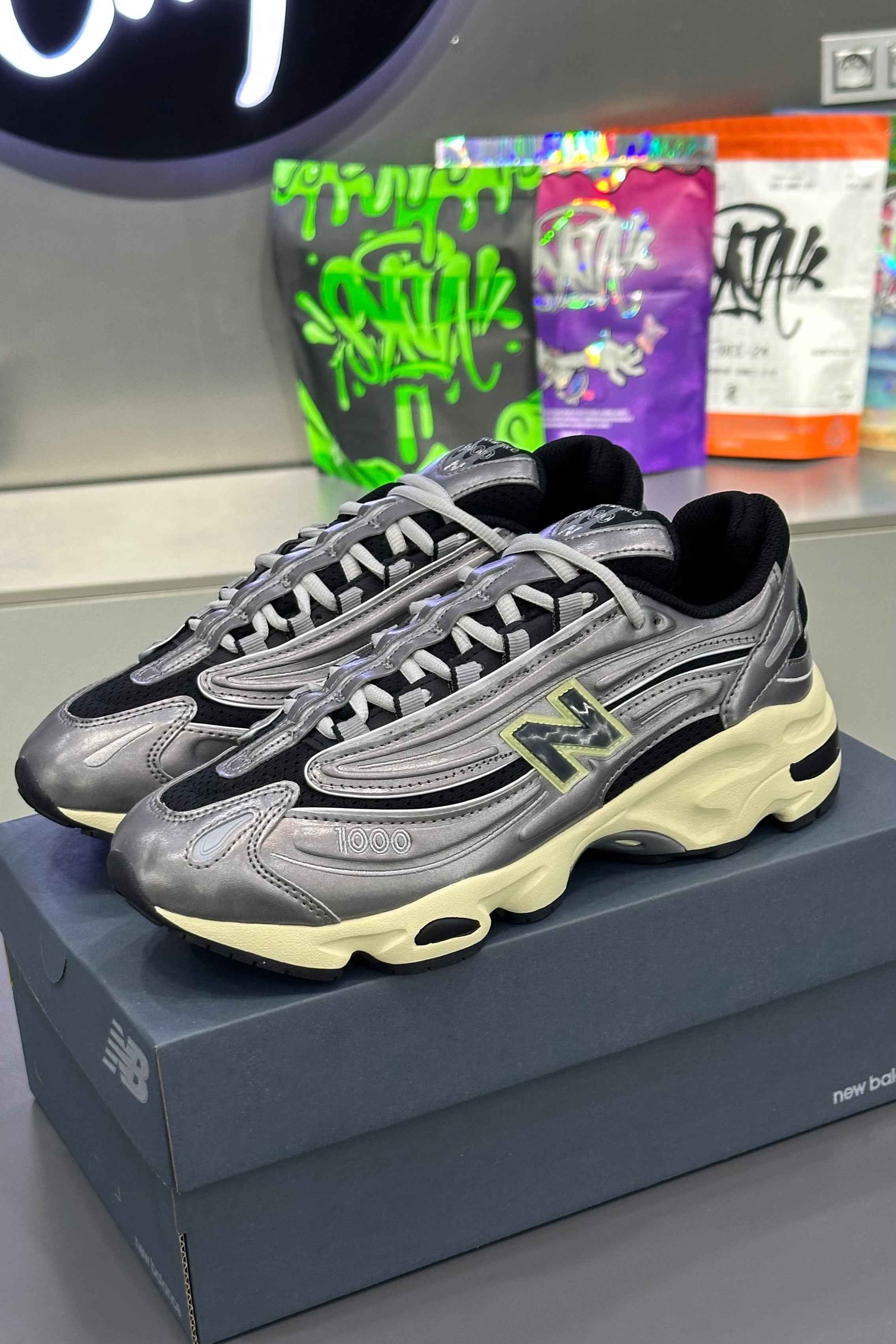 New Balance 1000 Silver Metallic