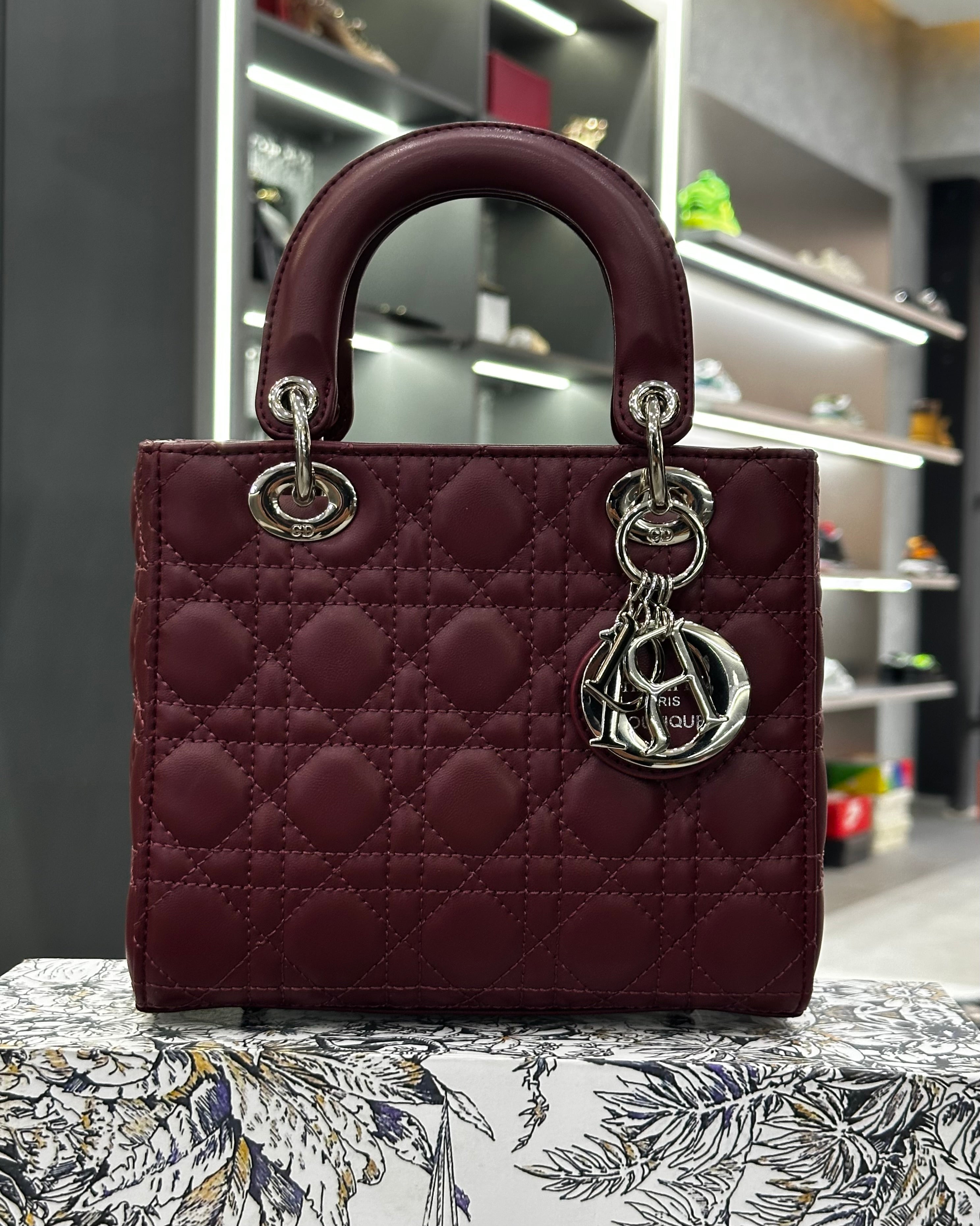 Dior Burgundy Cannage Leather Medium
Lady Dior