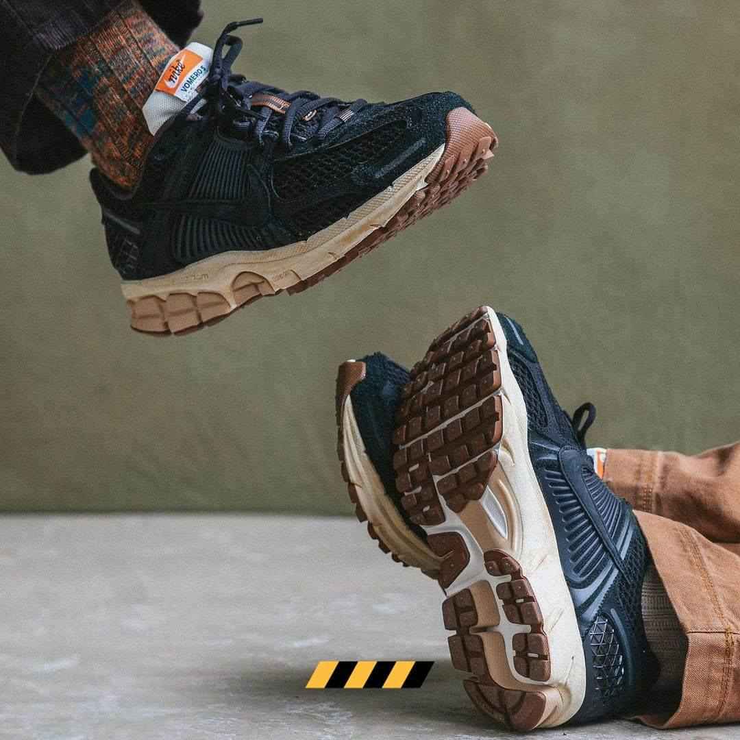 Nike Vomero 5 Black Sesam - MAGIC CITY