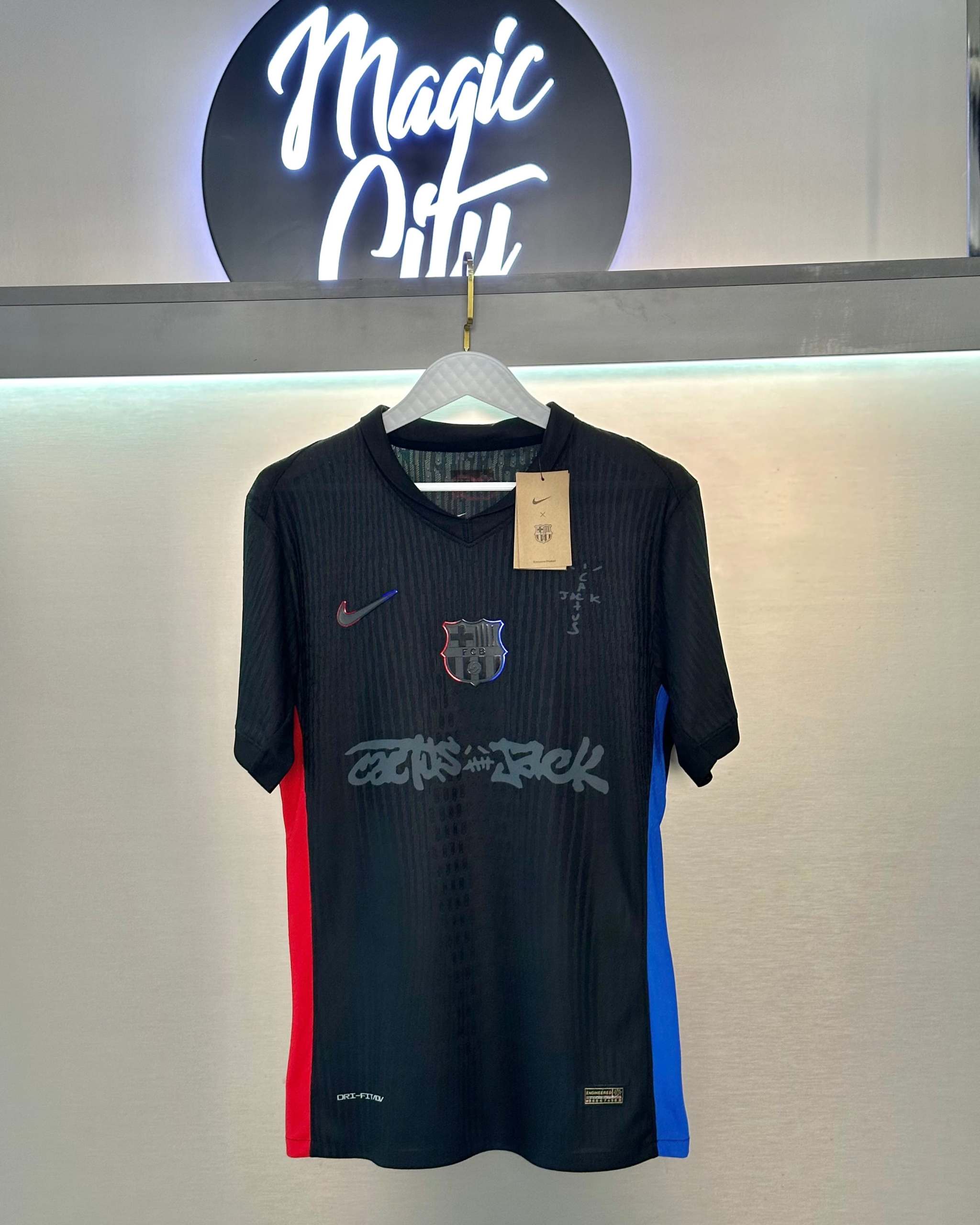 FC Barcelona × Travis Scott Limited
Edition Black 2025