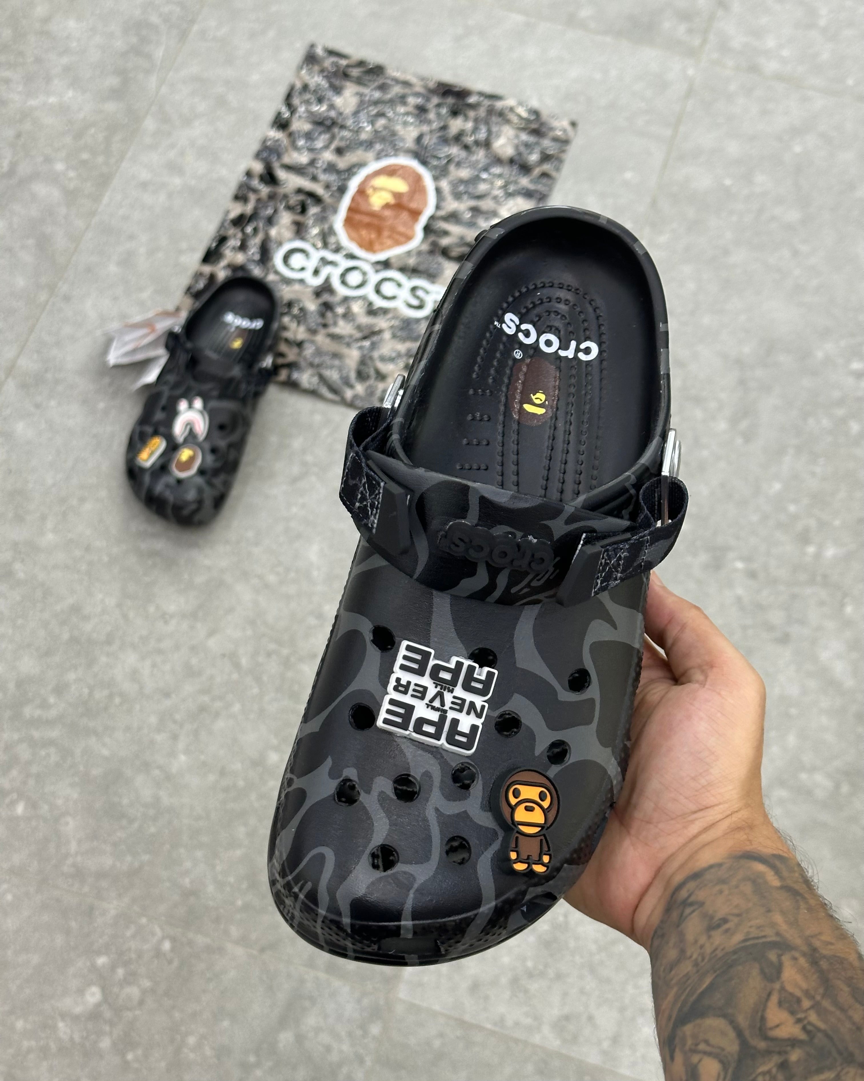 Crocs X A Bathing Ape ABC
Camo Black (Friends & Family)