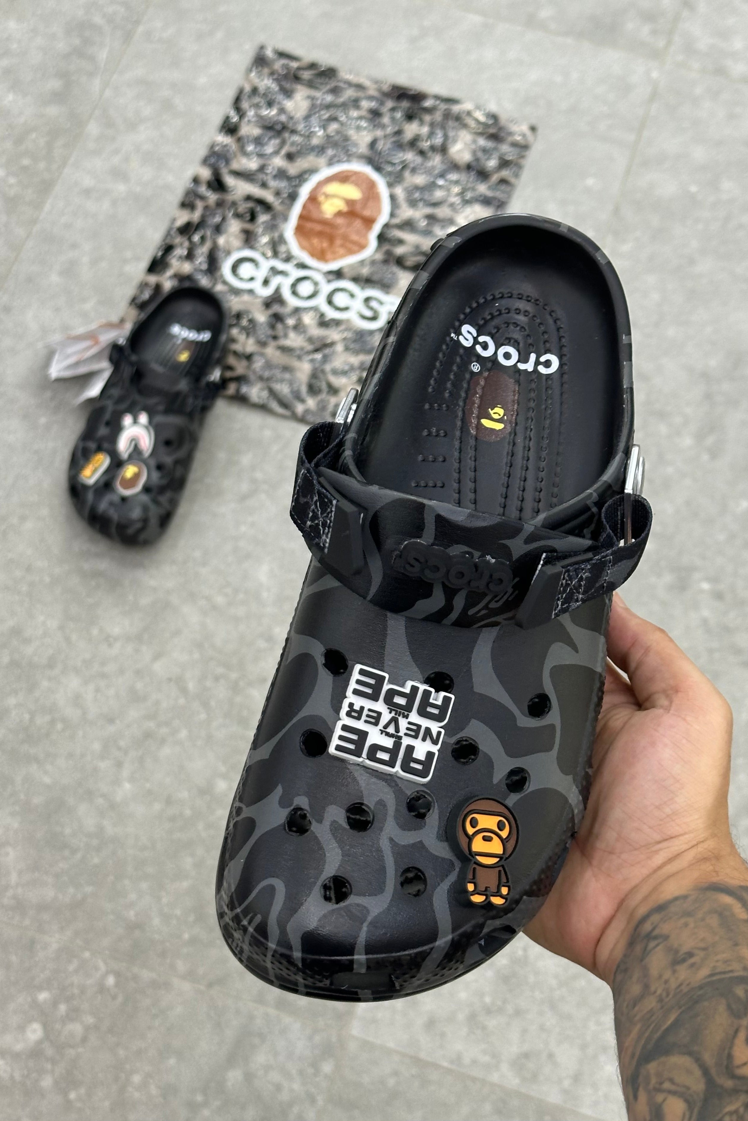 Crocs X A Bathing Ape ABC
Camo Black (Friends & Family) - MAGIC CITY