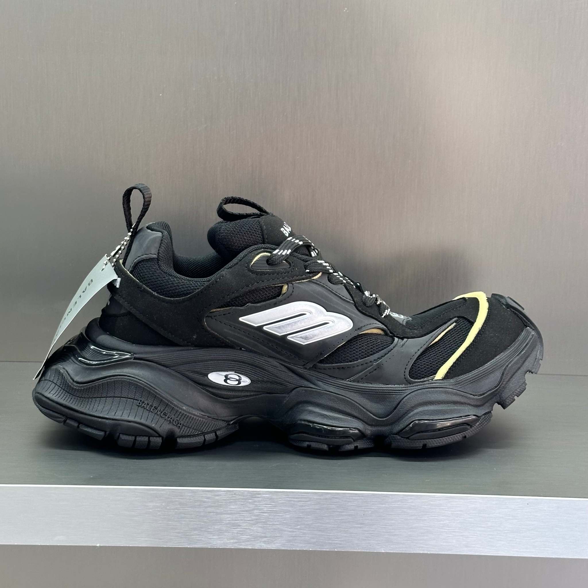 Balenciaga Cargo Sneaker Black - MAGIC CITY