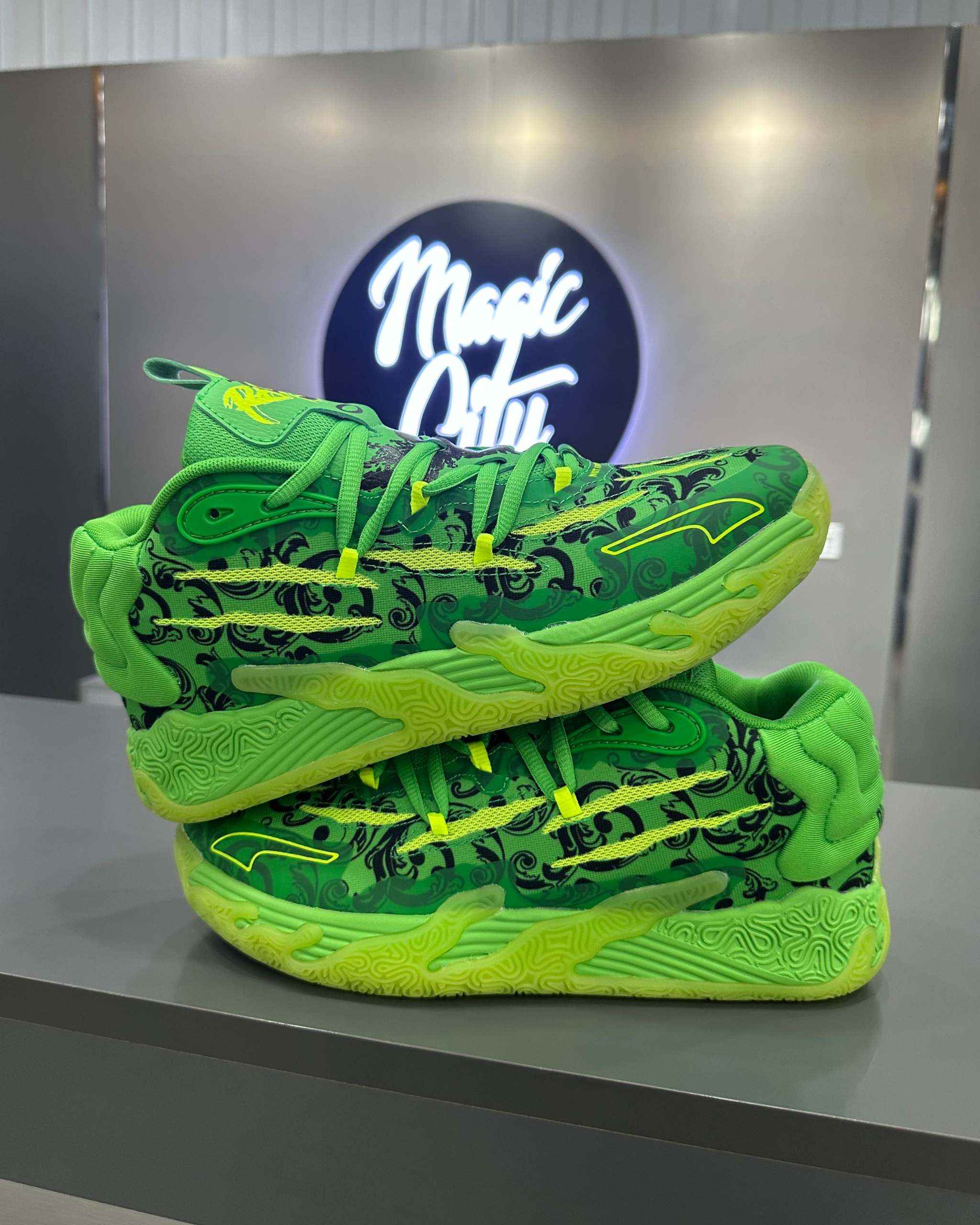 Puma LaMelo Ball MB.03 LaFrancé FOREVER.RARE - MAGIC CITY