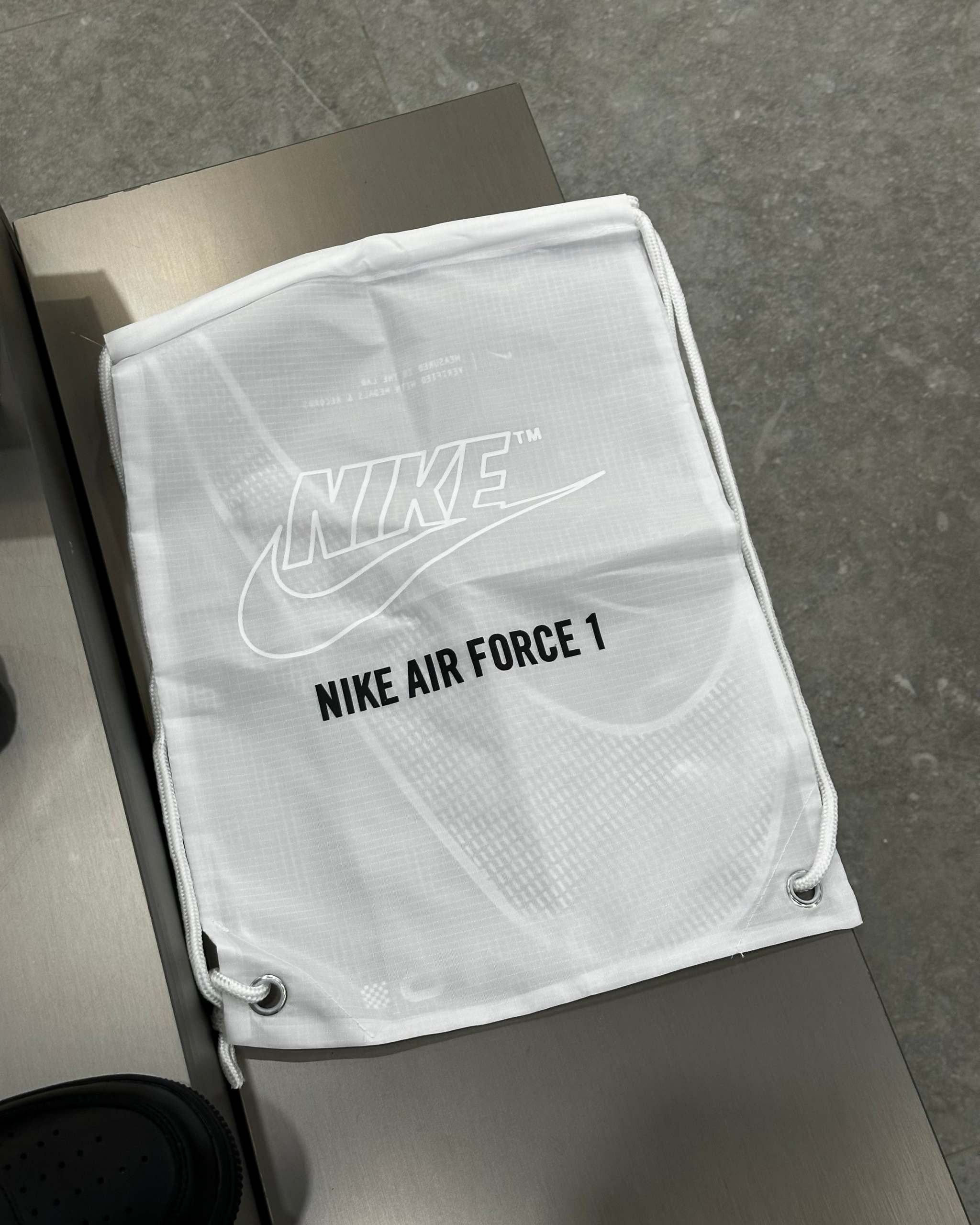Nìke Airforce 1 Triple black