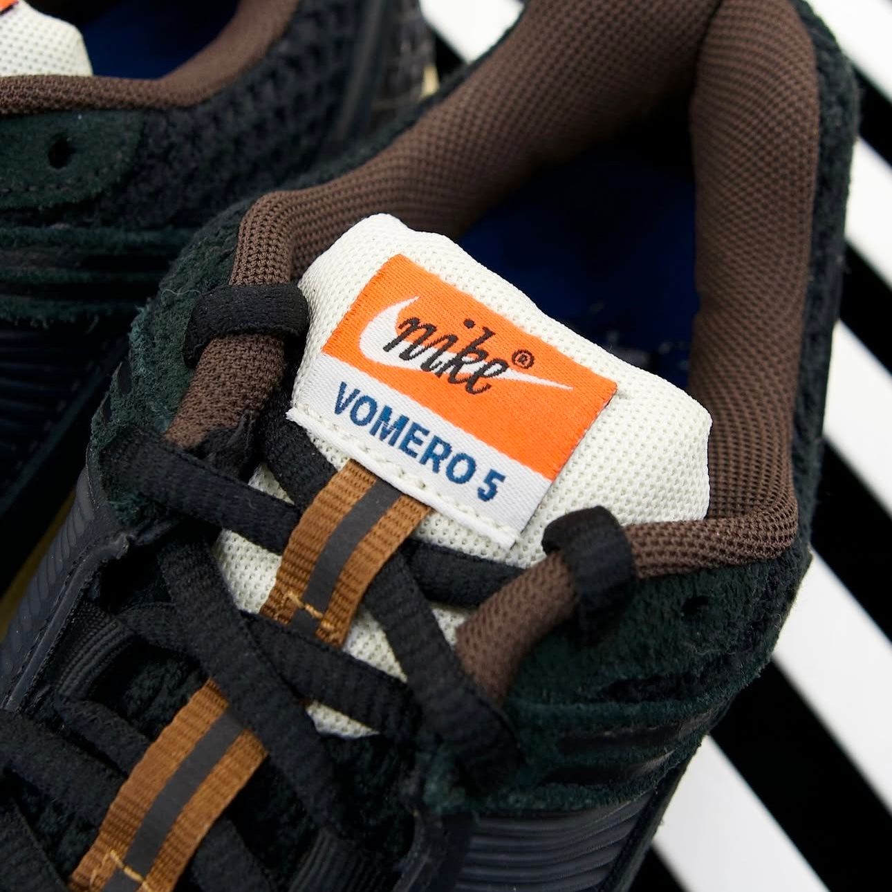 Nike Vomero 5 Black Sesam