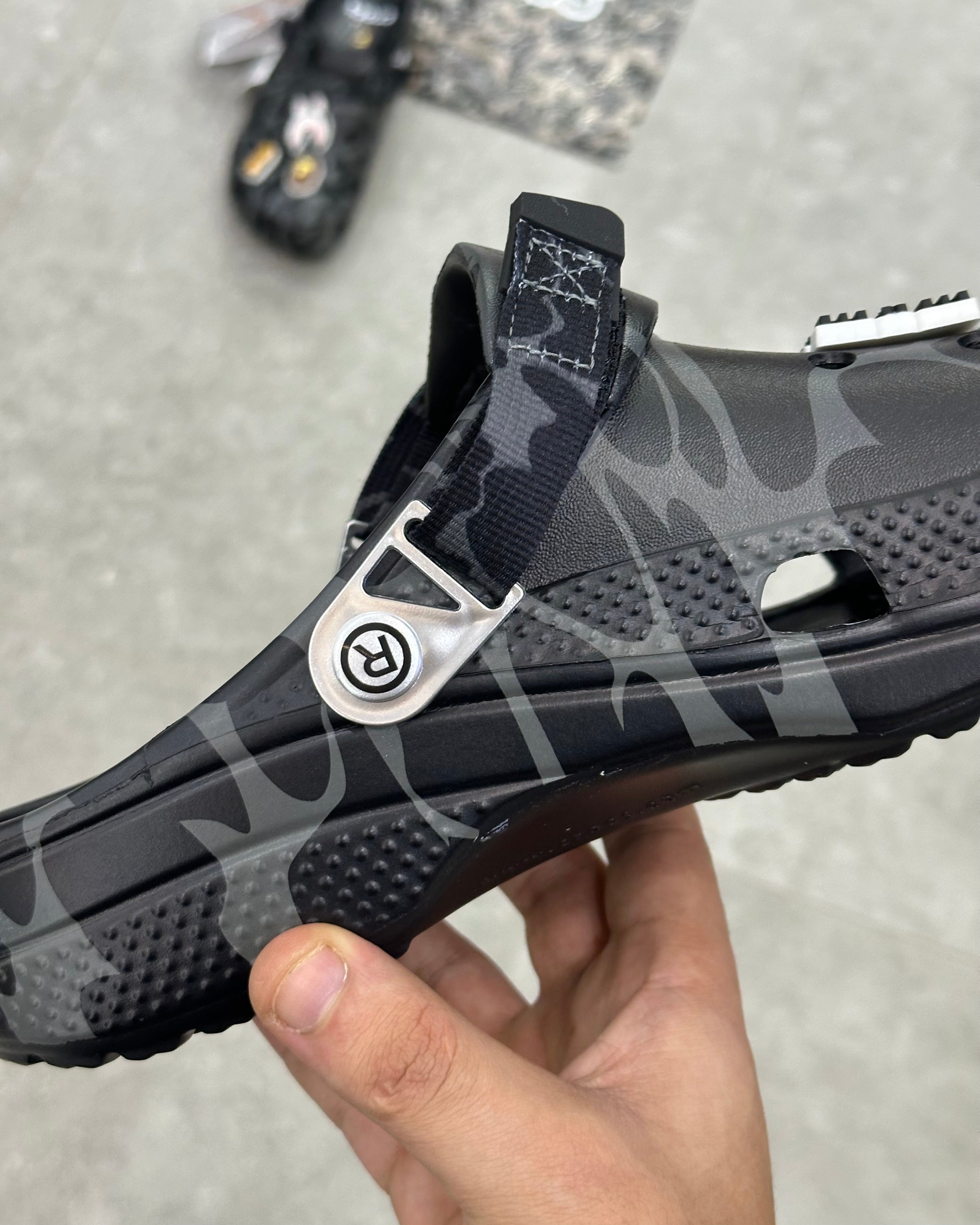 Crocs X A Bathing Ape ABC
Camo Black (Friends & Family)