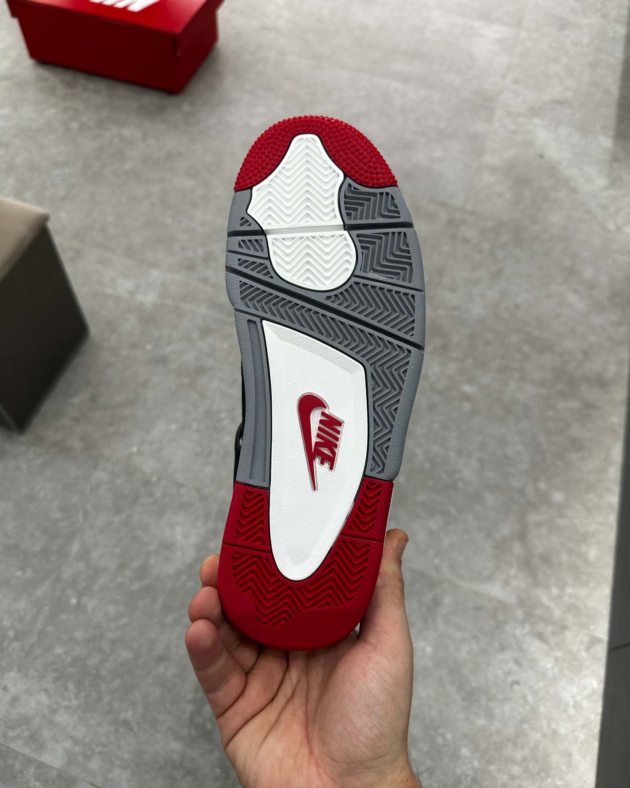 Jordan 4 Retro Bred Reimagined - MAGIC CITY