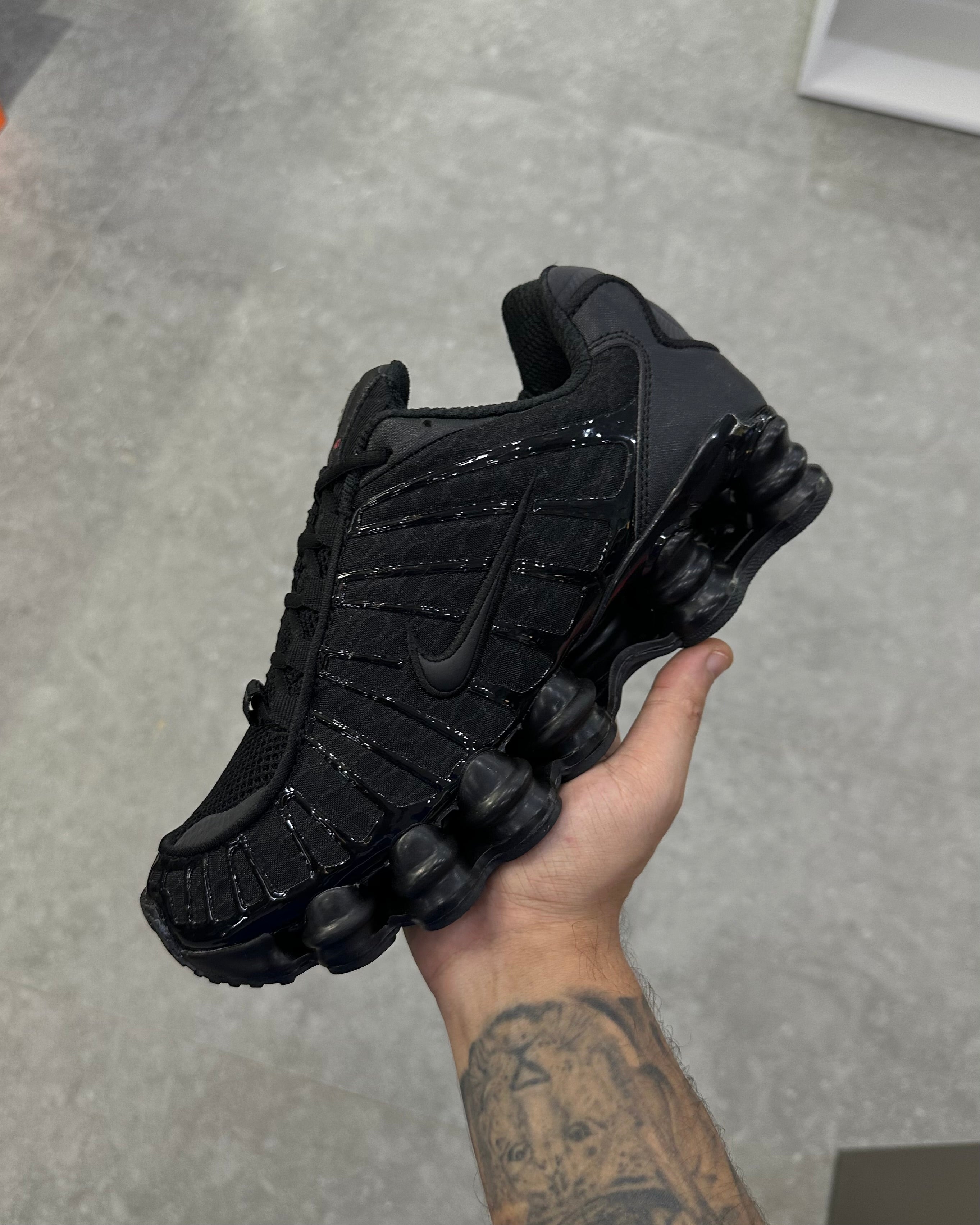Nike Shox TL Triple Black