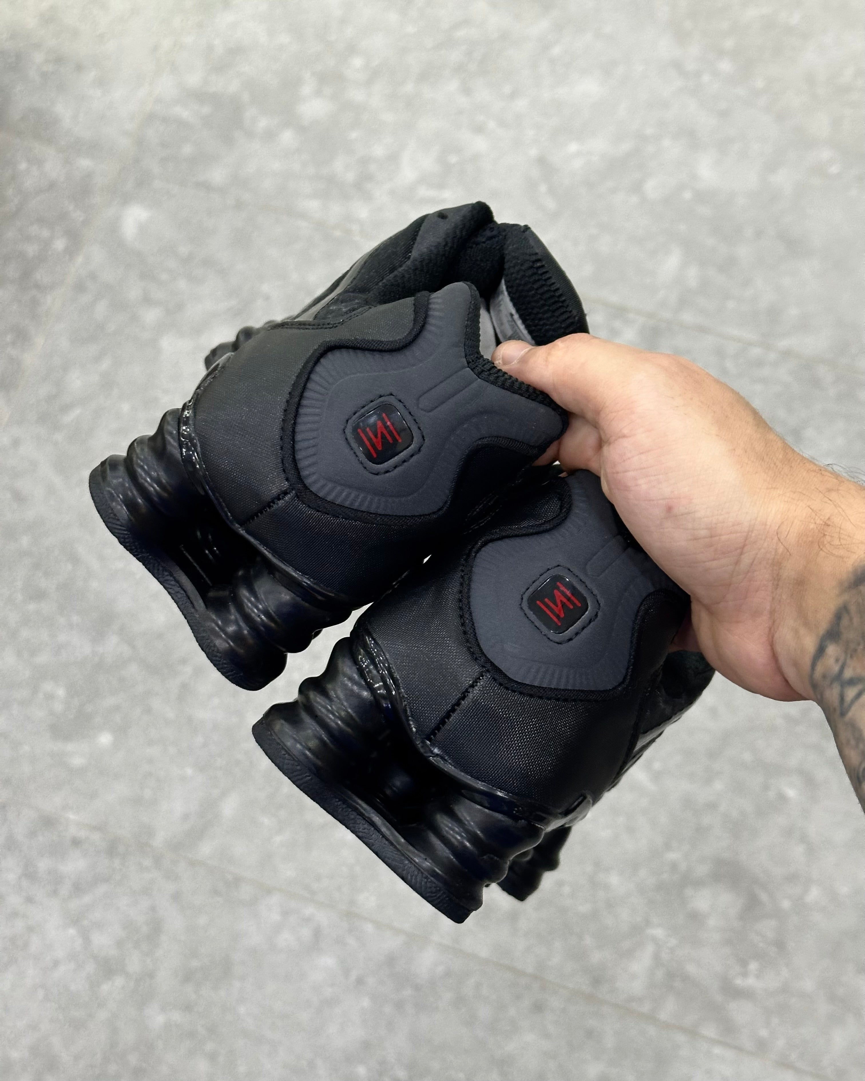 Nike Shox TL Triple Black