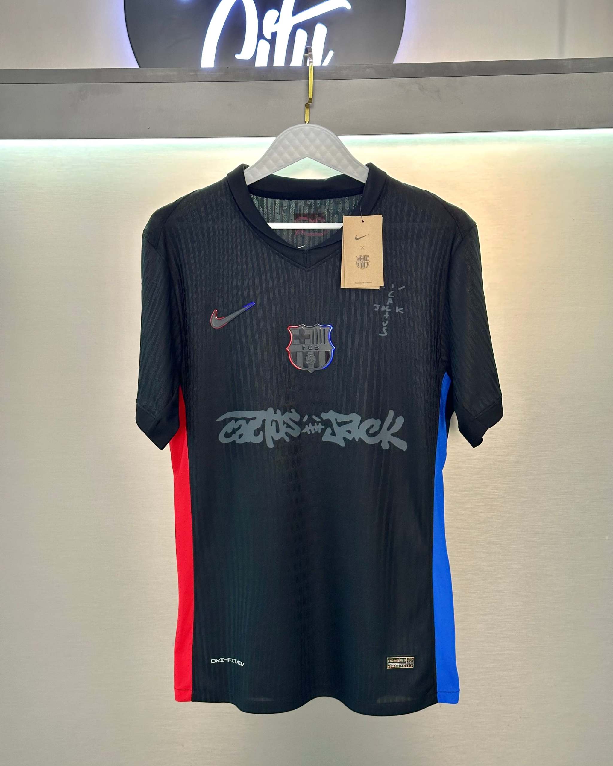 FC Barcelona × Travis Scott Limited
Edition Black 2025