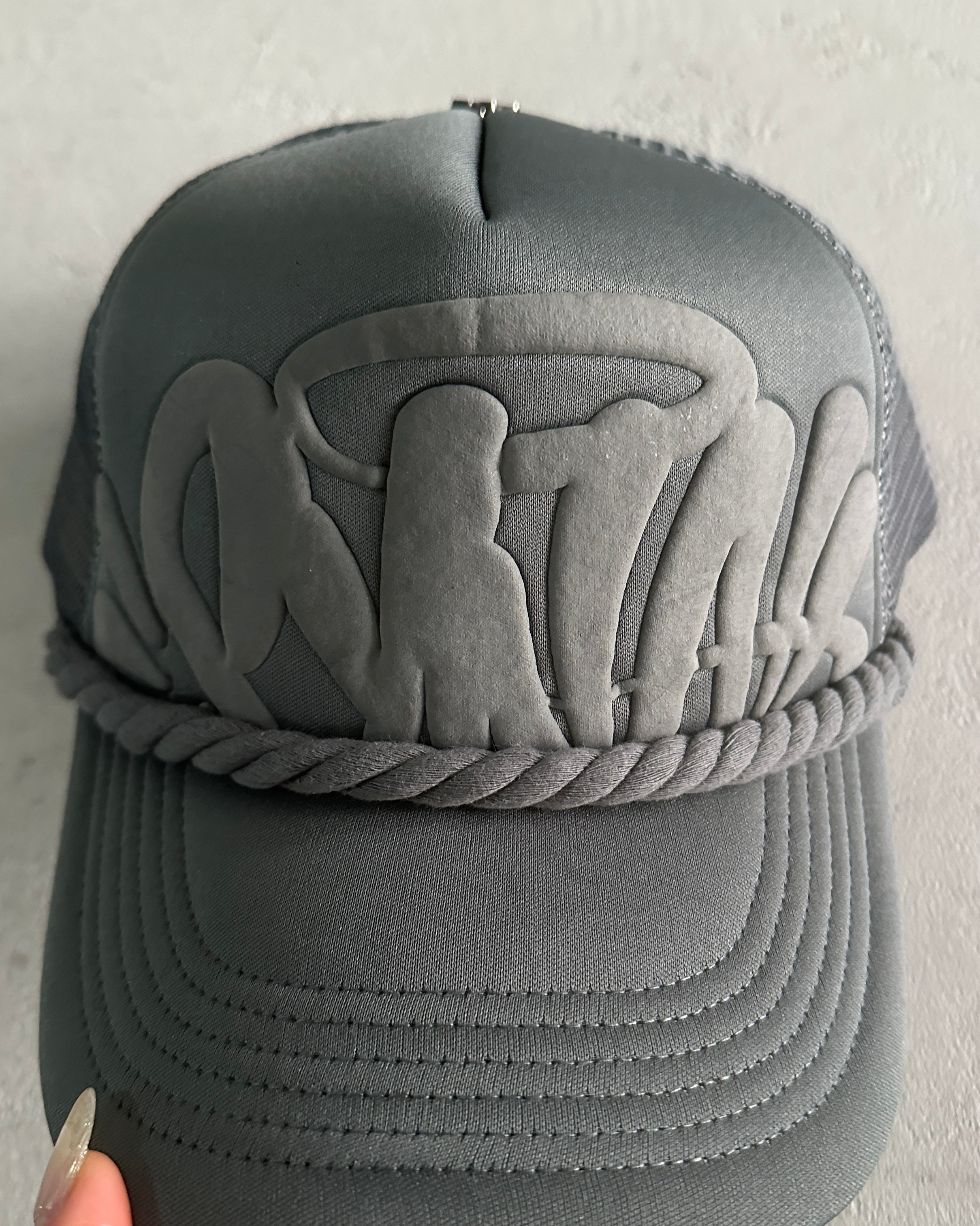 Syna World Rope Trucker Hat – Grey