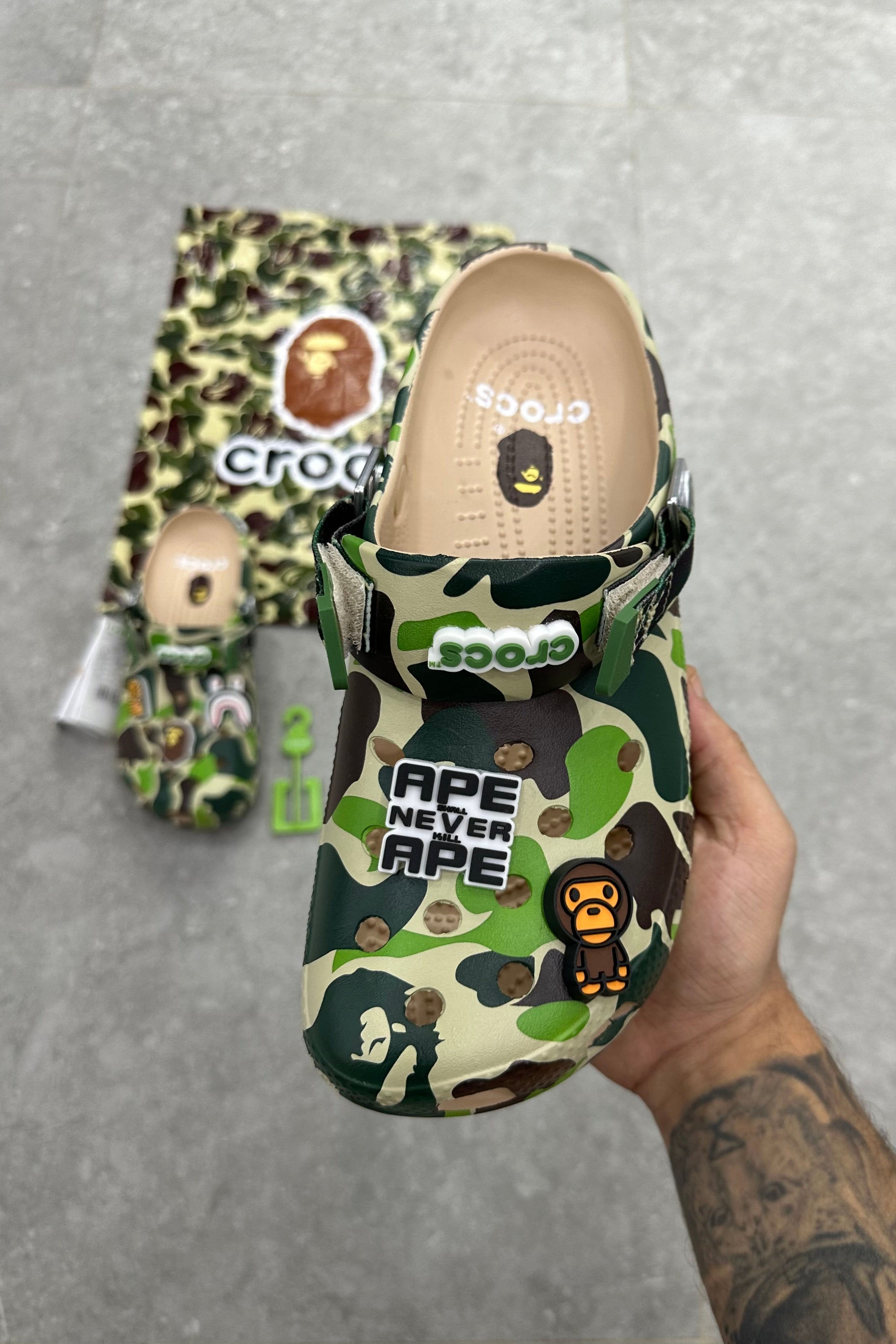 Crocs X A Bathing Ape ABC
Camo - Green - MAGIC CITY