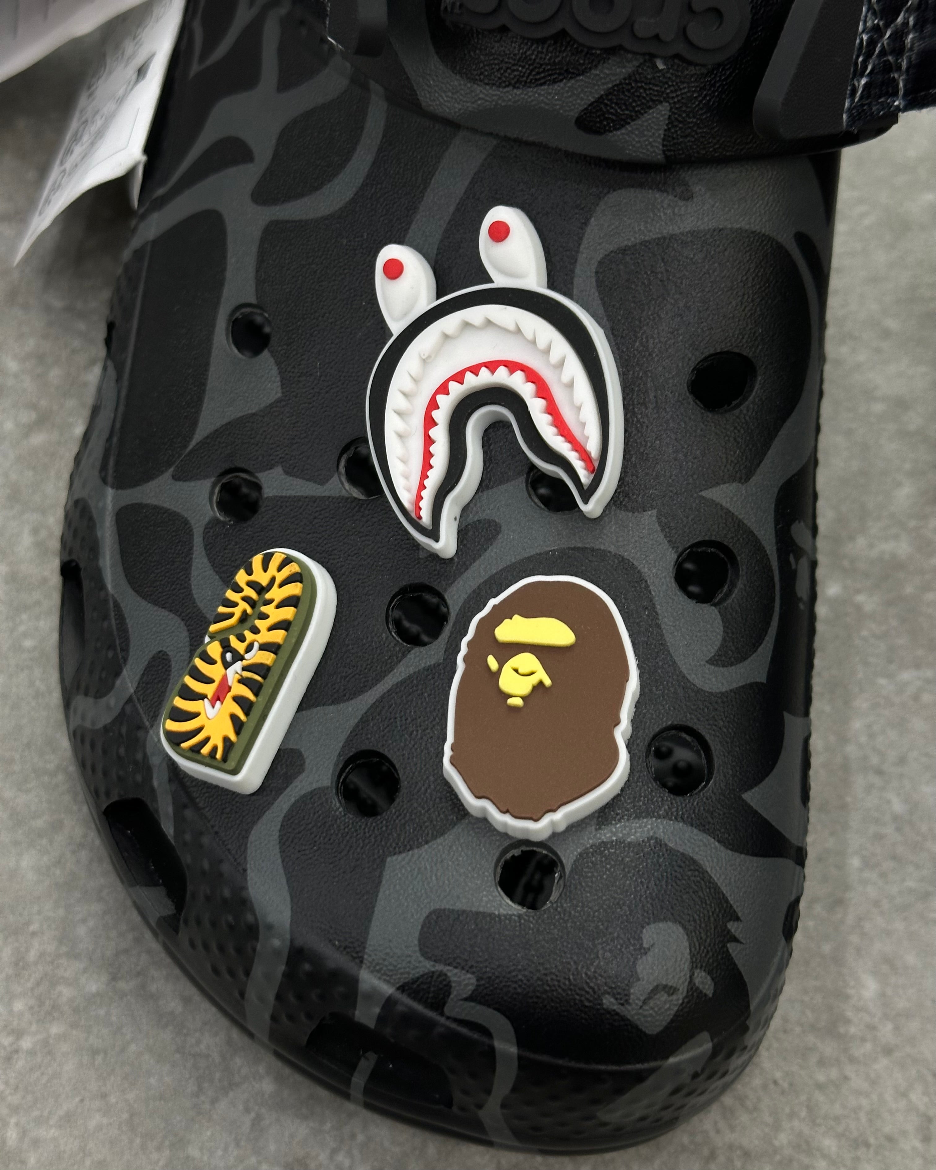 Crocs X A Bathing Ape ABC
Camo Black (Friends & Family)