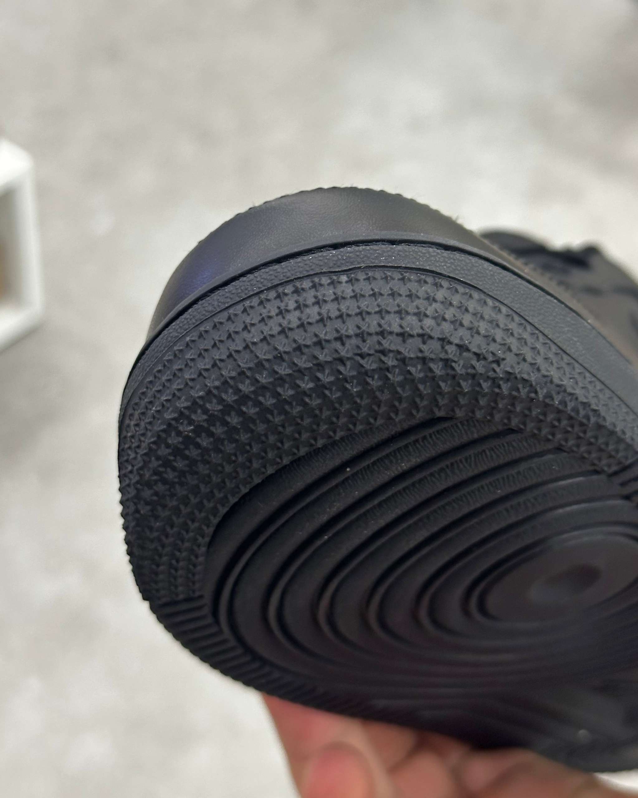 Nìke Airforce 1 Triple black