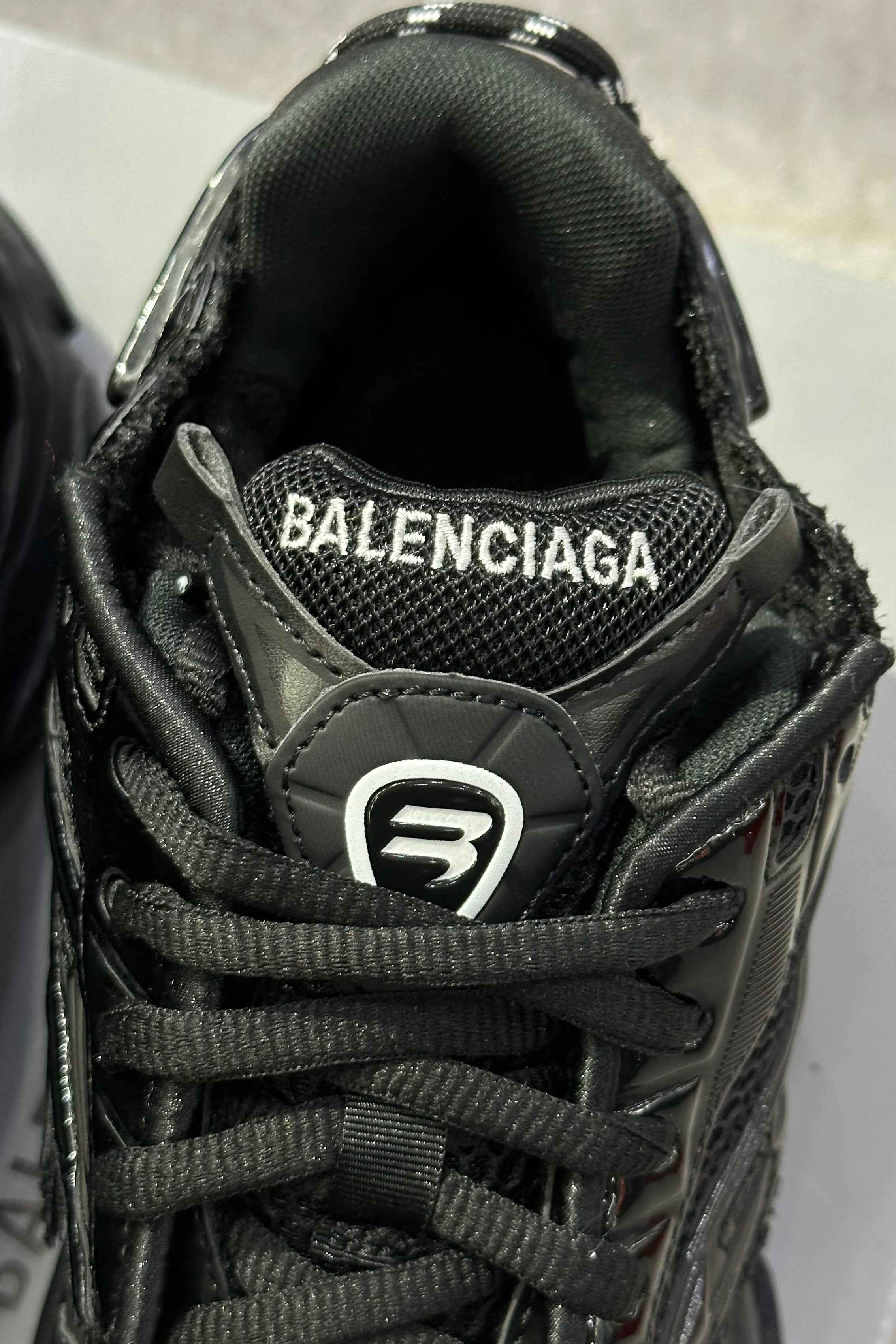 Balenciaga Runner Sneaker 'Black'