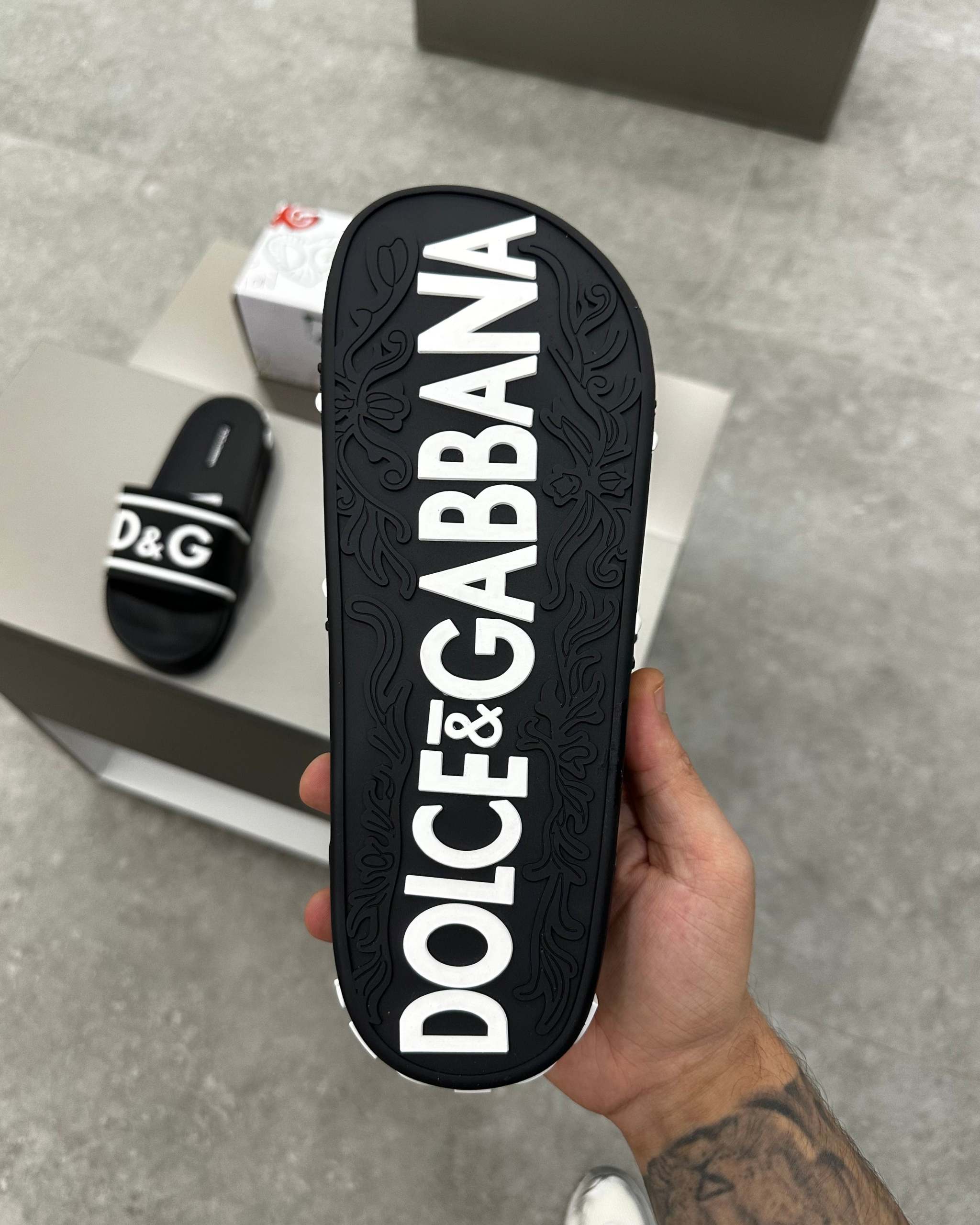 D&G Beachwear Sliders Black