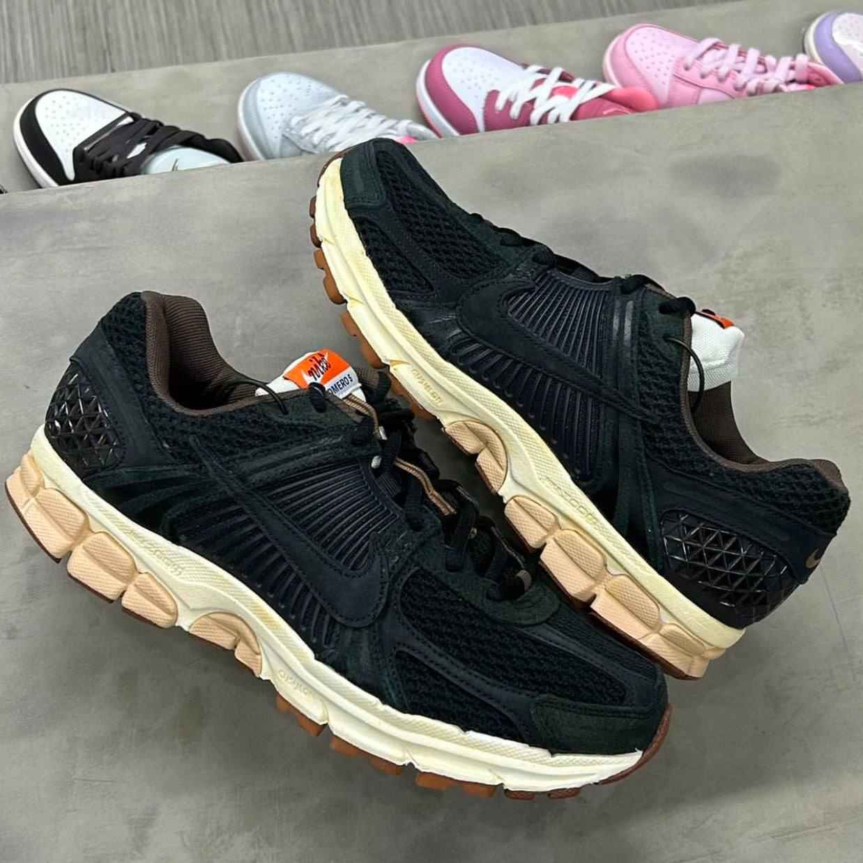 Nike Vomero 5 Black Sesam - MAGIC CITY