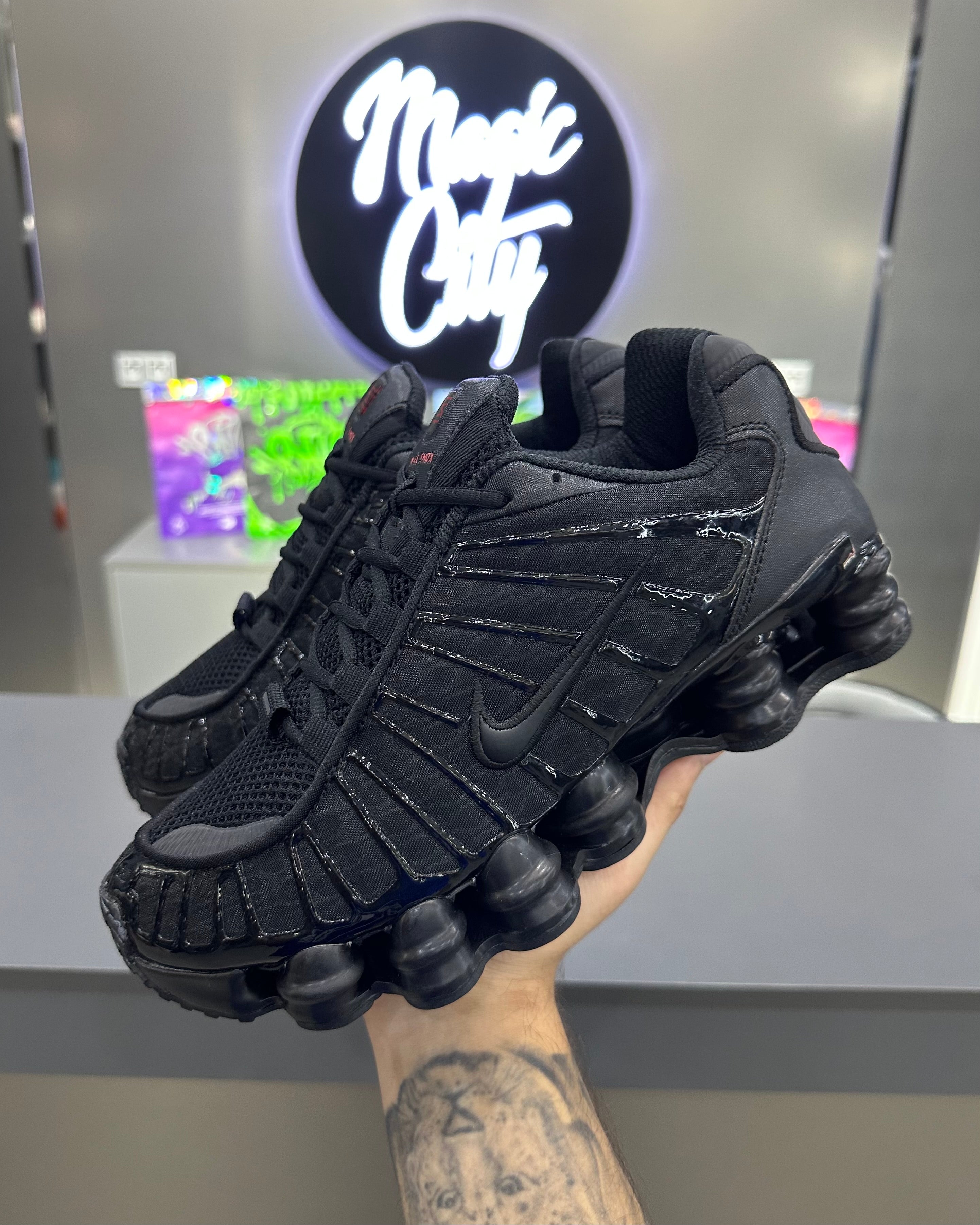 Nike Shox TL Triple Black