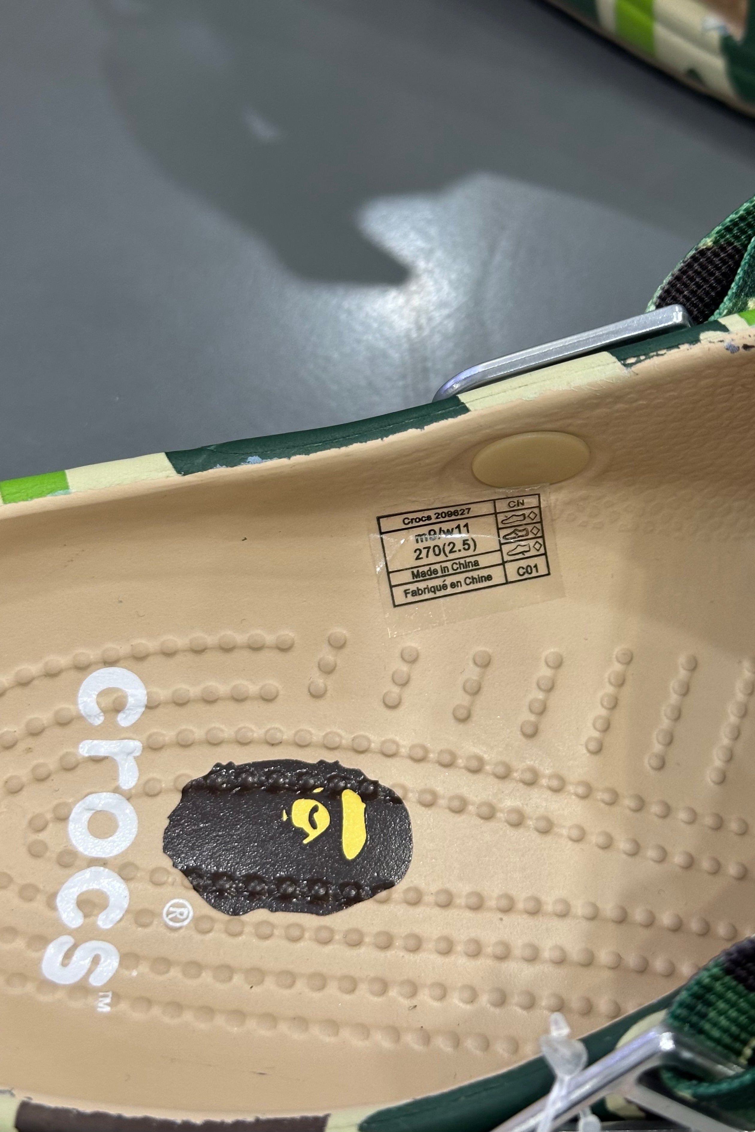 Crocs X A Bathing Ape ABC
Camo - Green - MAGIC CITY