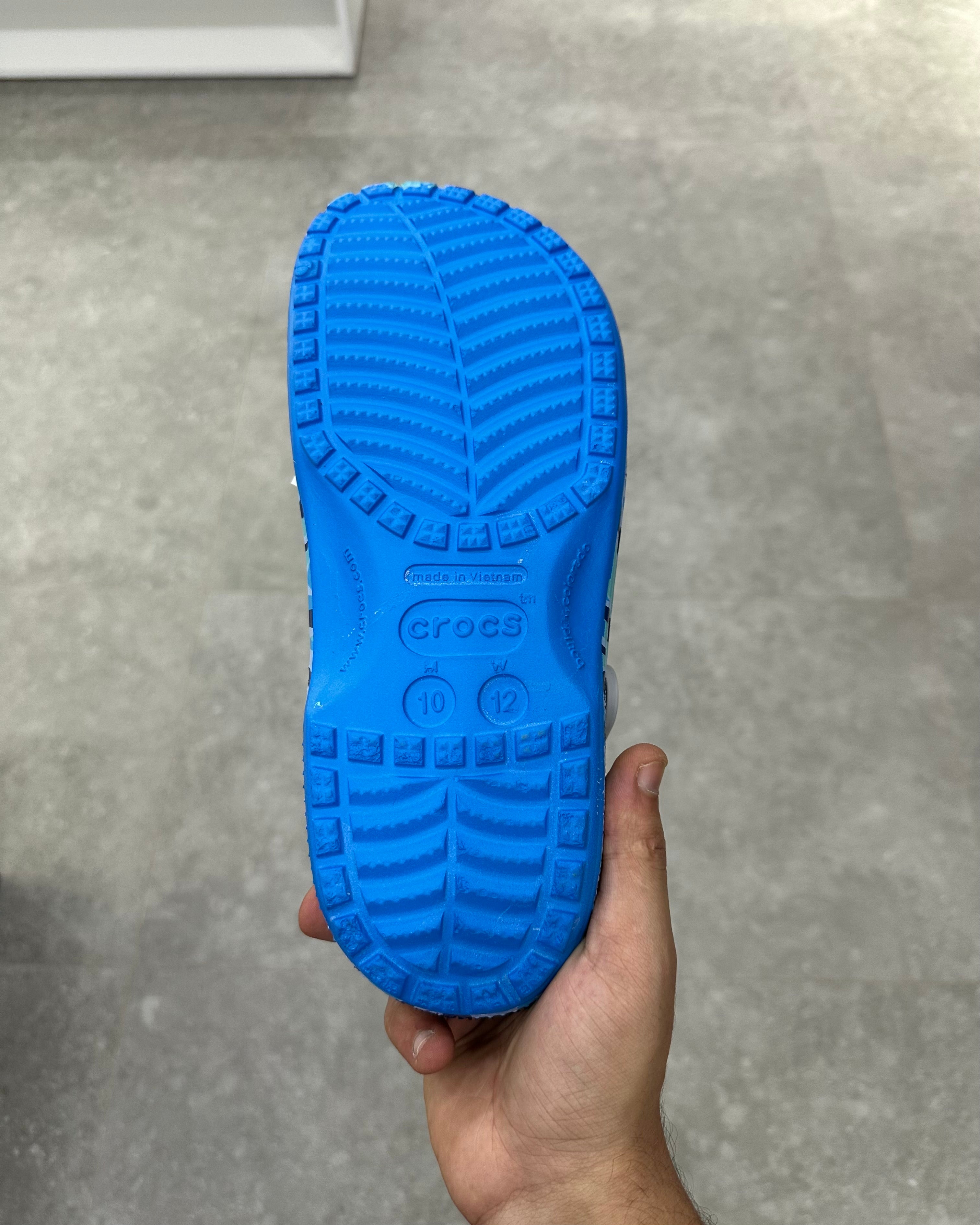 Crocs X A Bathing Ape ABC
Camo - Bleu