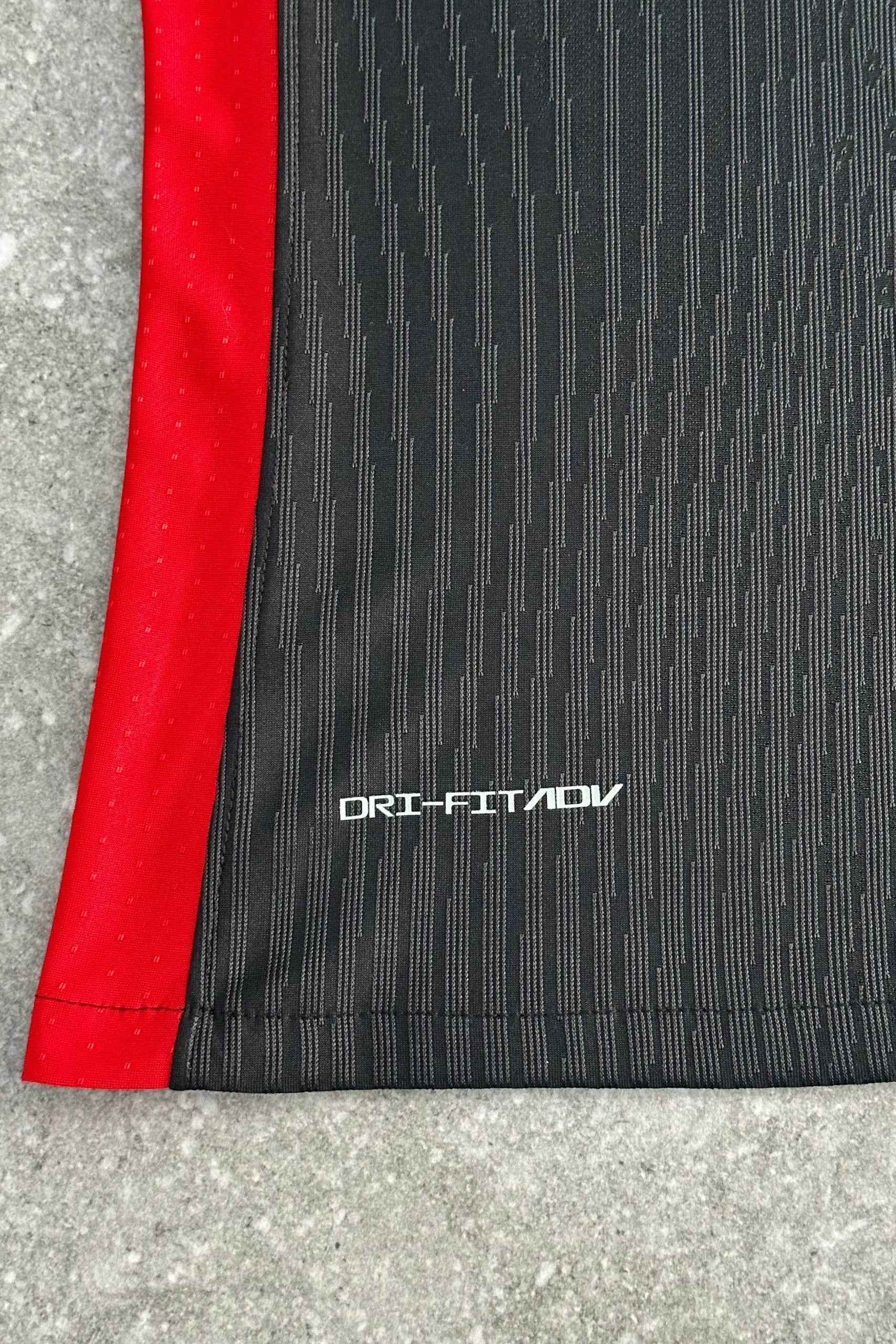 FC Barcelona × Travis Scott Limited
Edition Black 2025 - MAGIC CITY