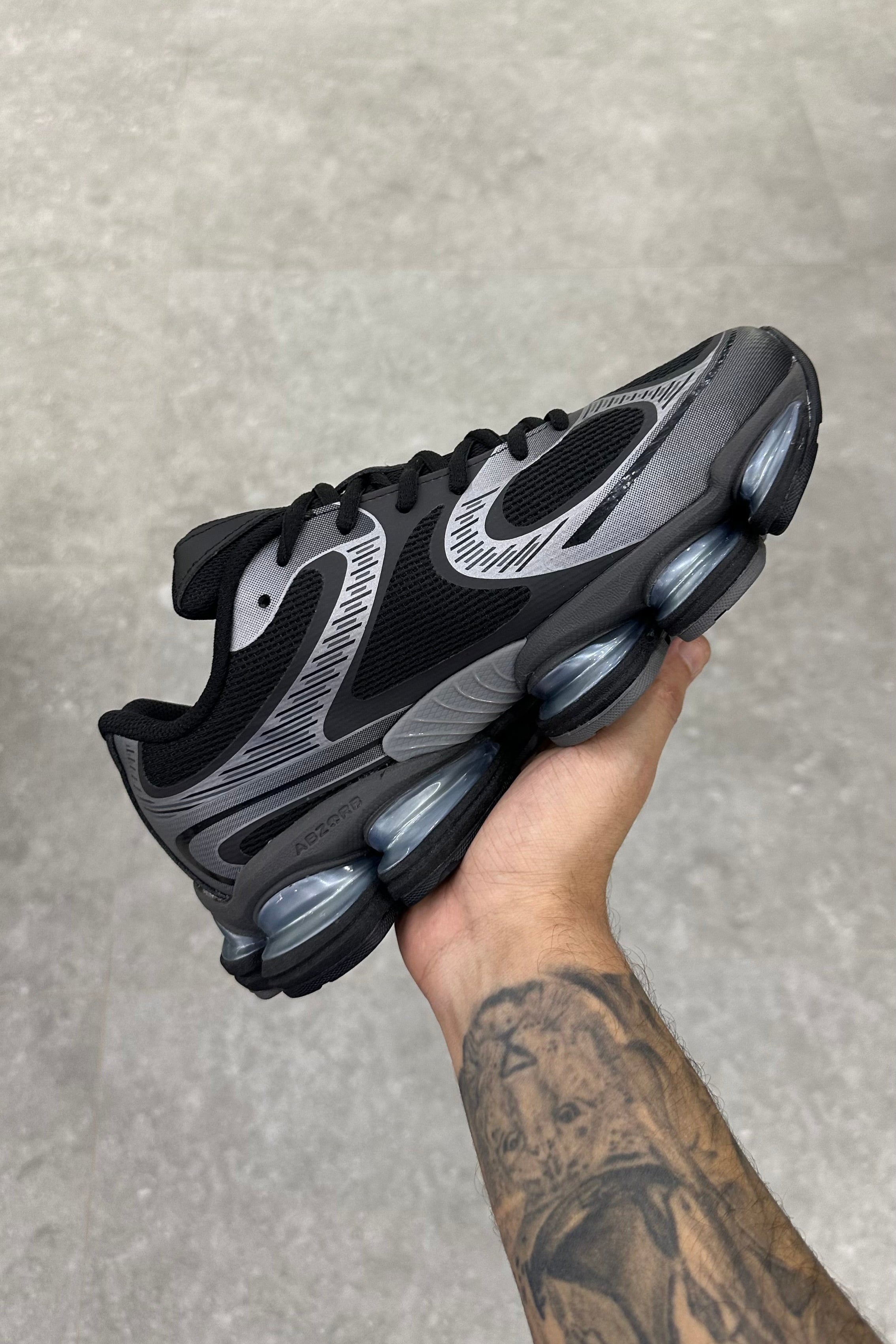 New Balance Abzorb 2000 Black Grey