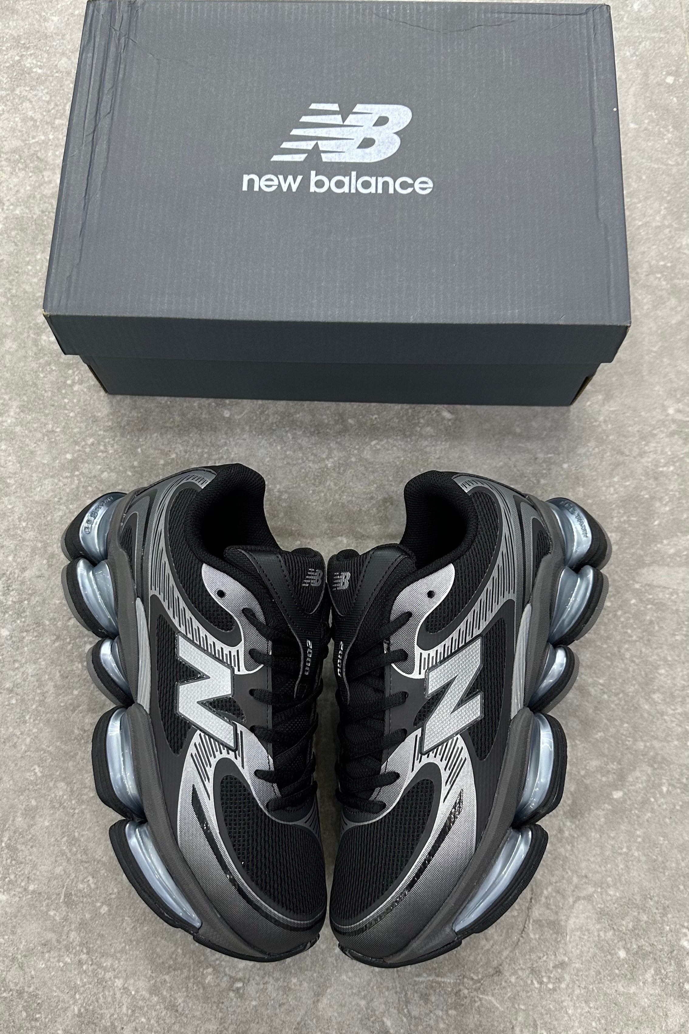 New Balance Abzorb 2000 Black Grey - MAGIC CITY