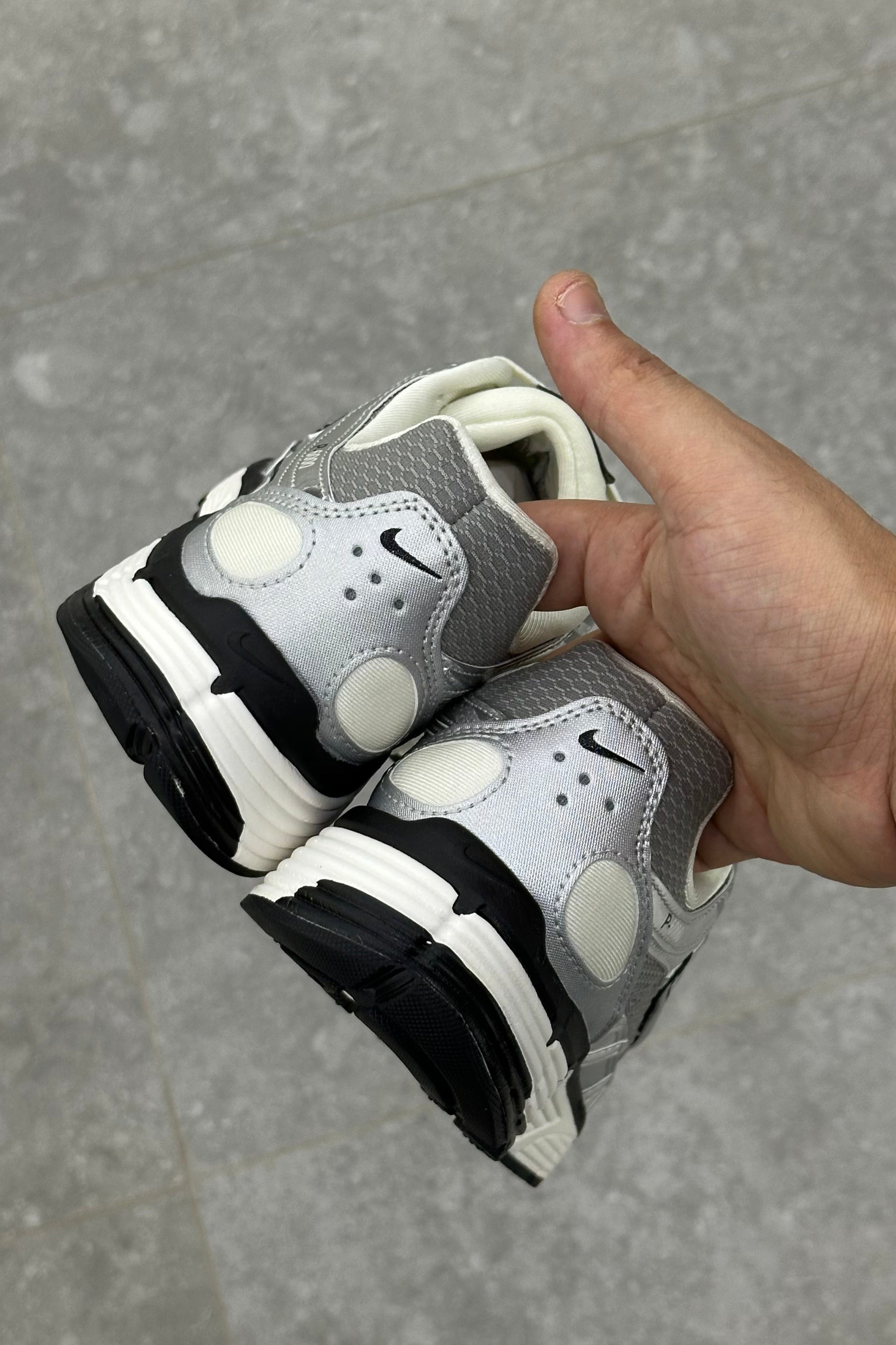 Nıke P-6000 Metallic Silver