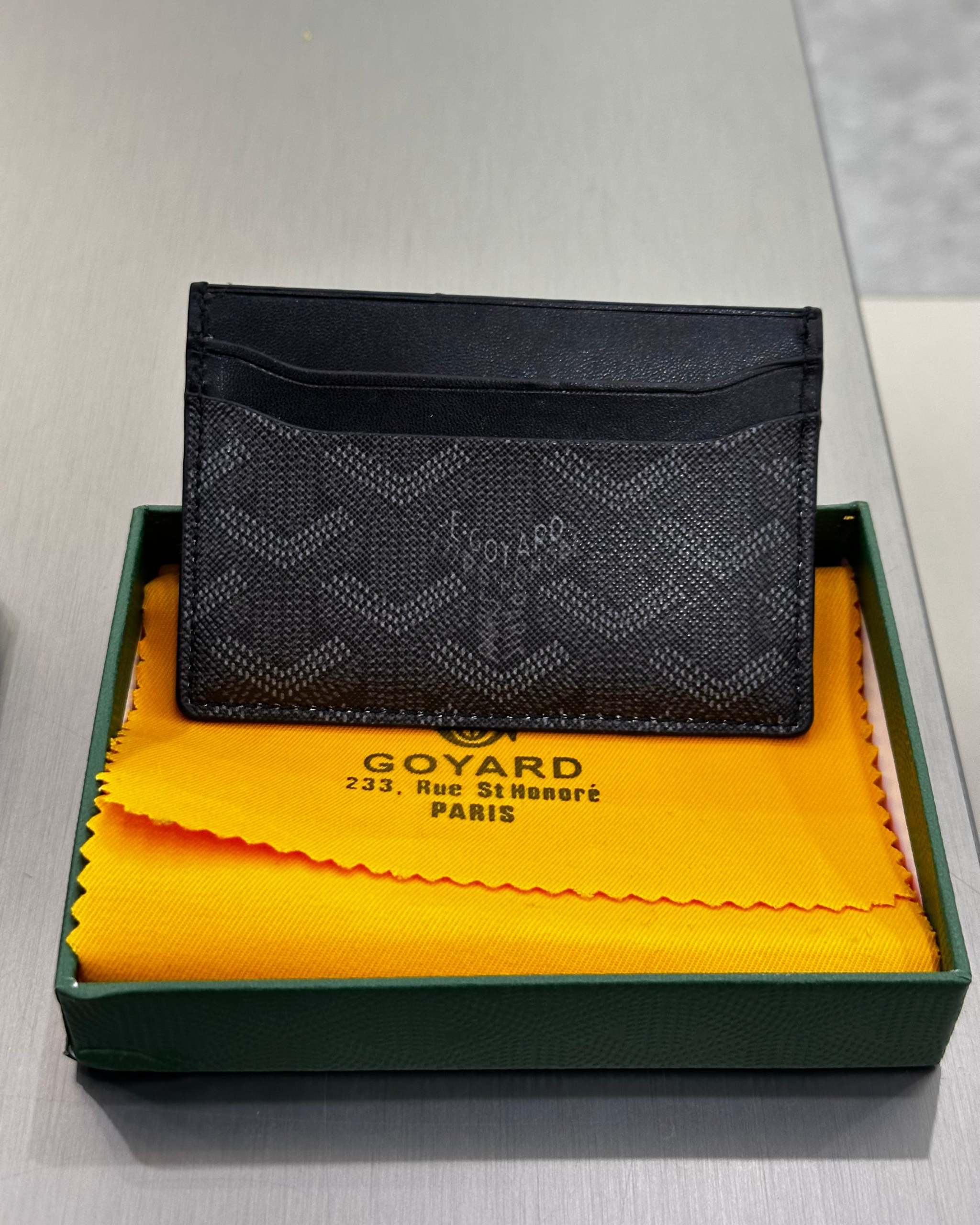 Goyard Saint Sulpice Black & Red
