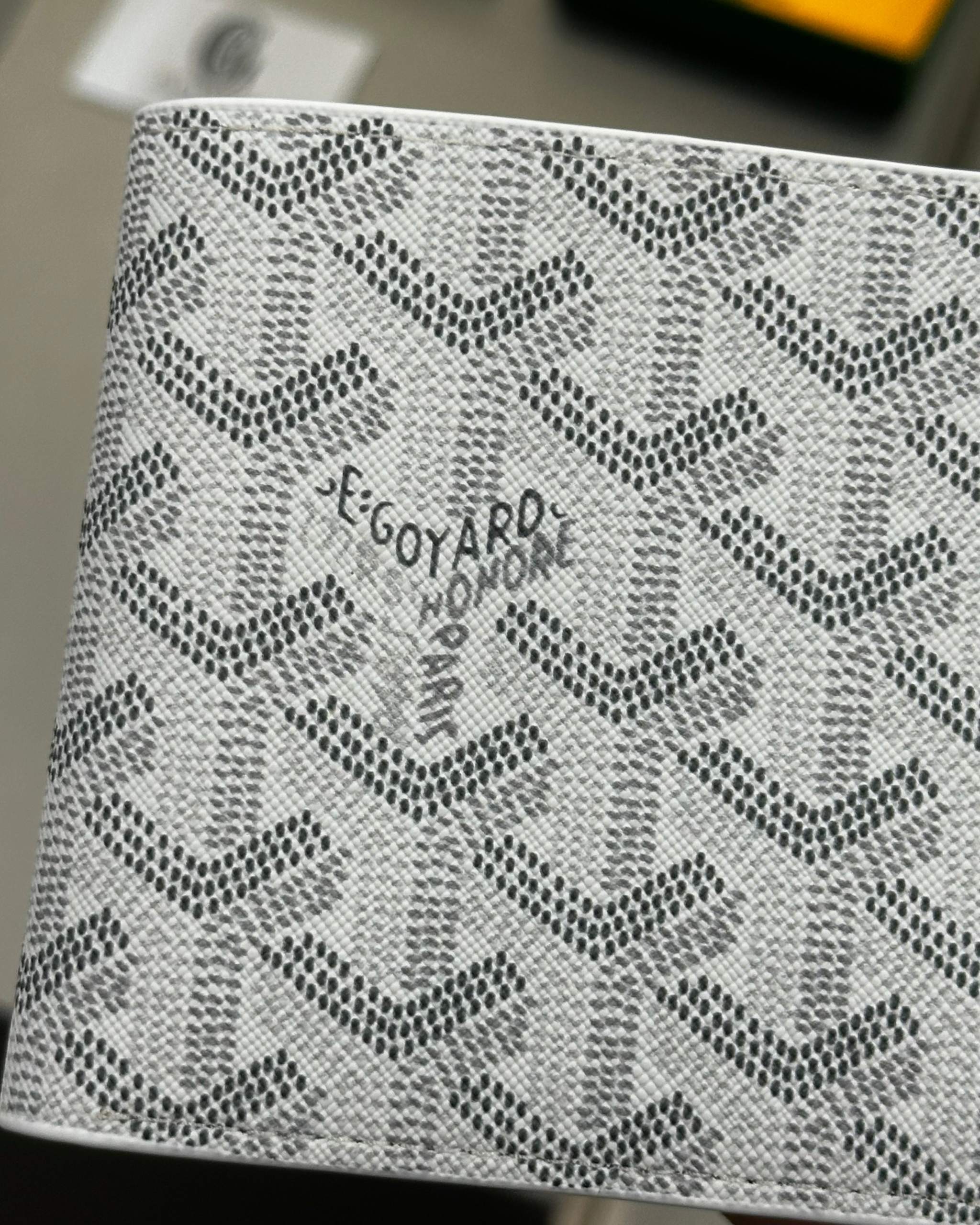 Goyard Victoire Wallet White