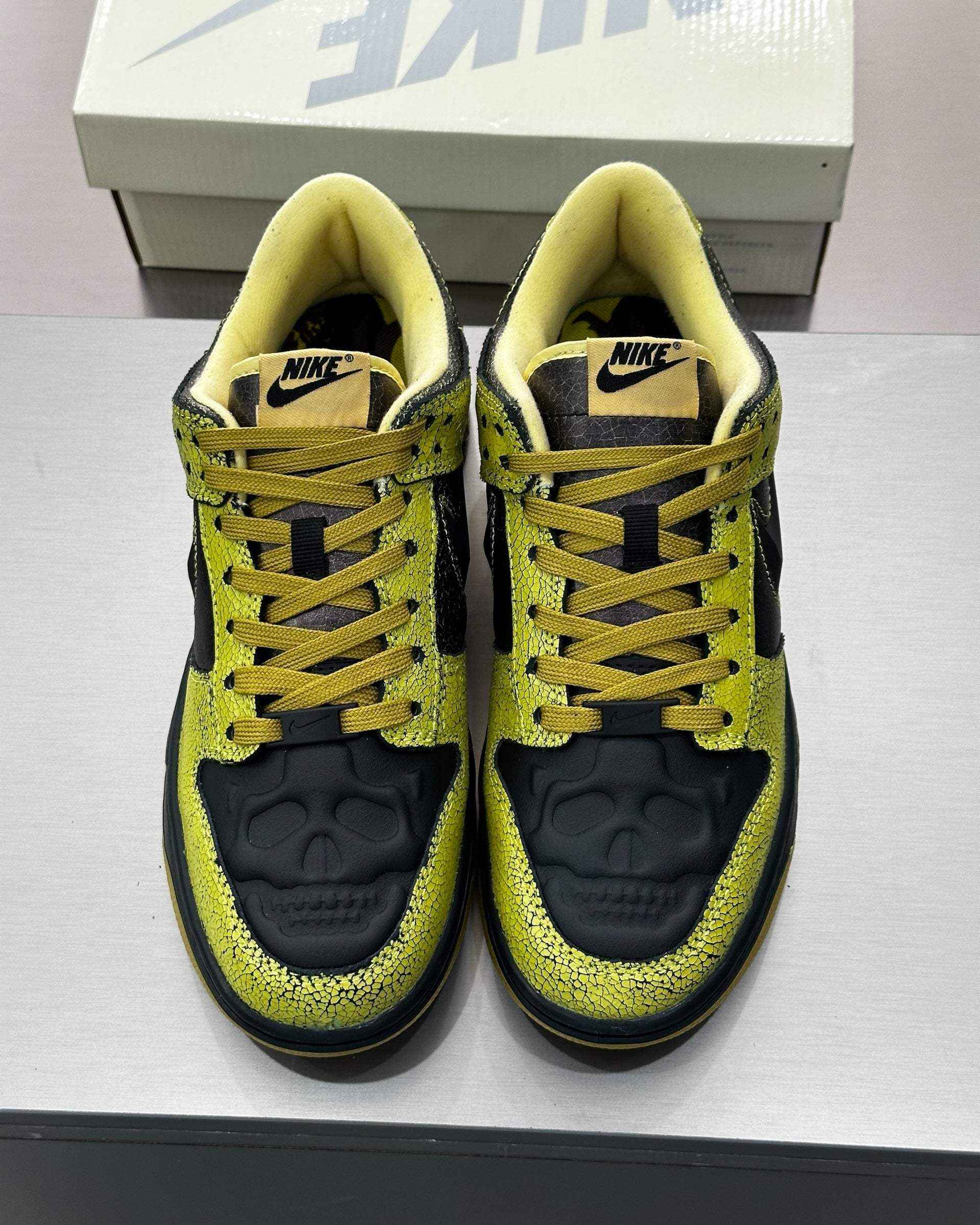 Níke Dunk Low Retro QS Halloween
Skull - MAGIC CITY