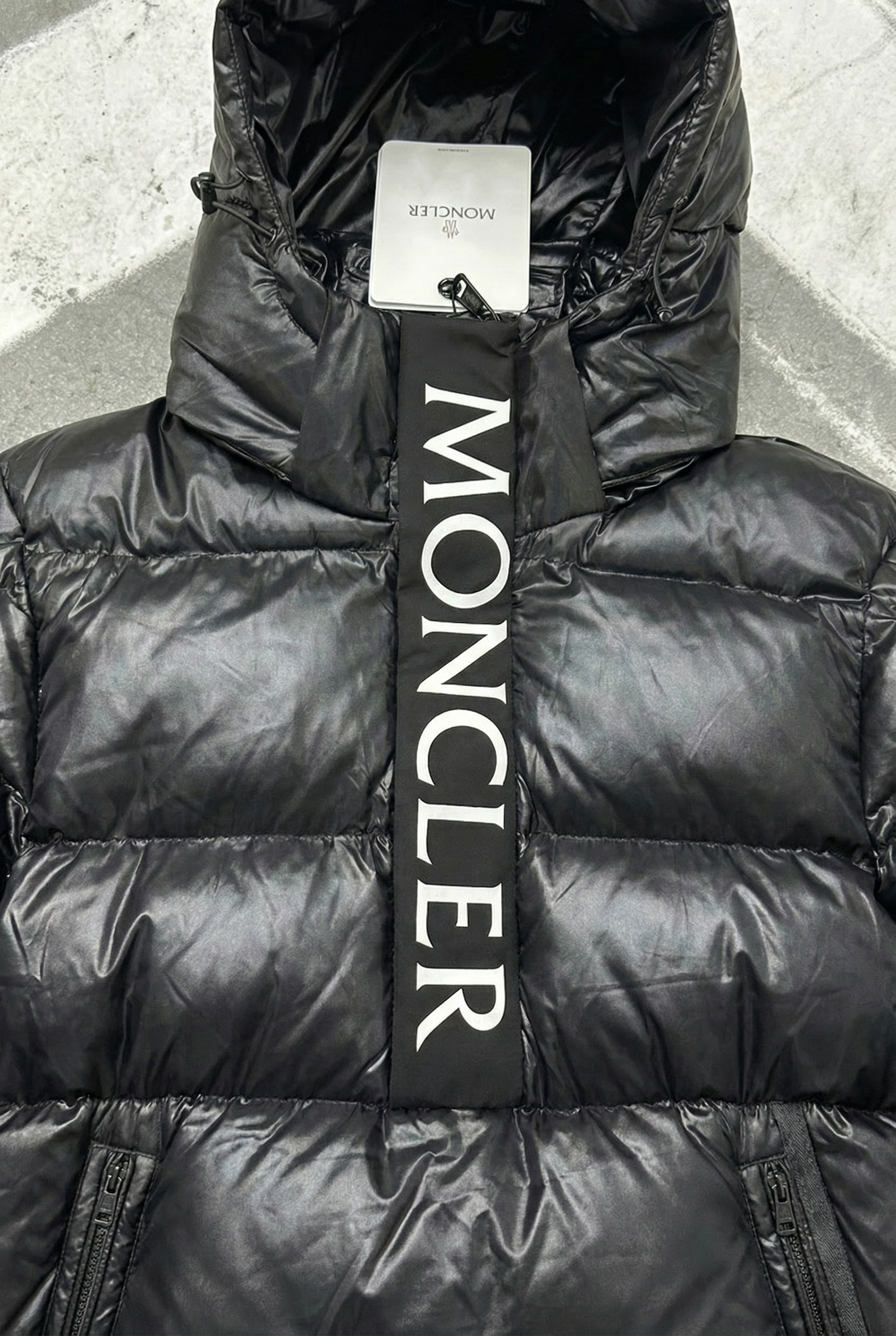 Moncler Maury Short Down Jacket