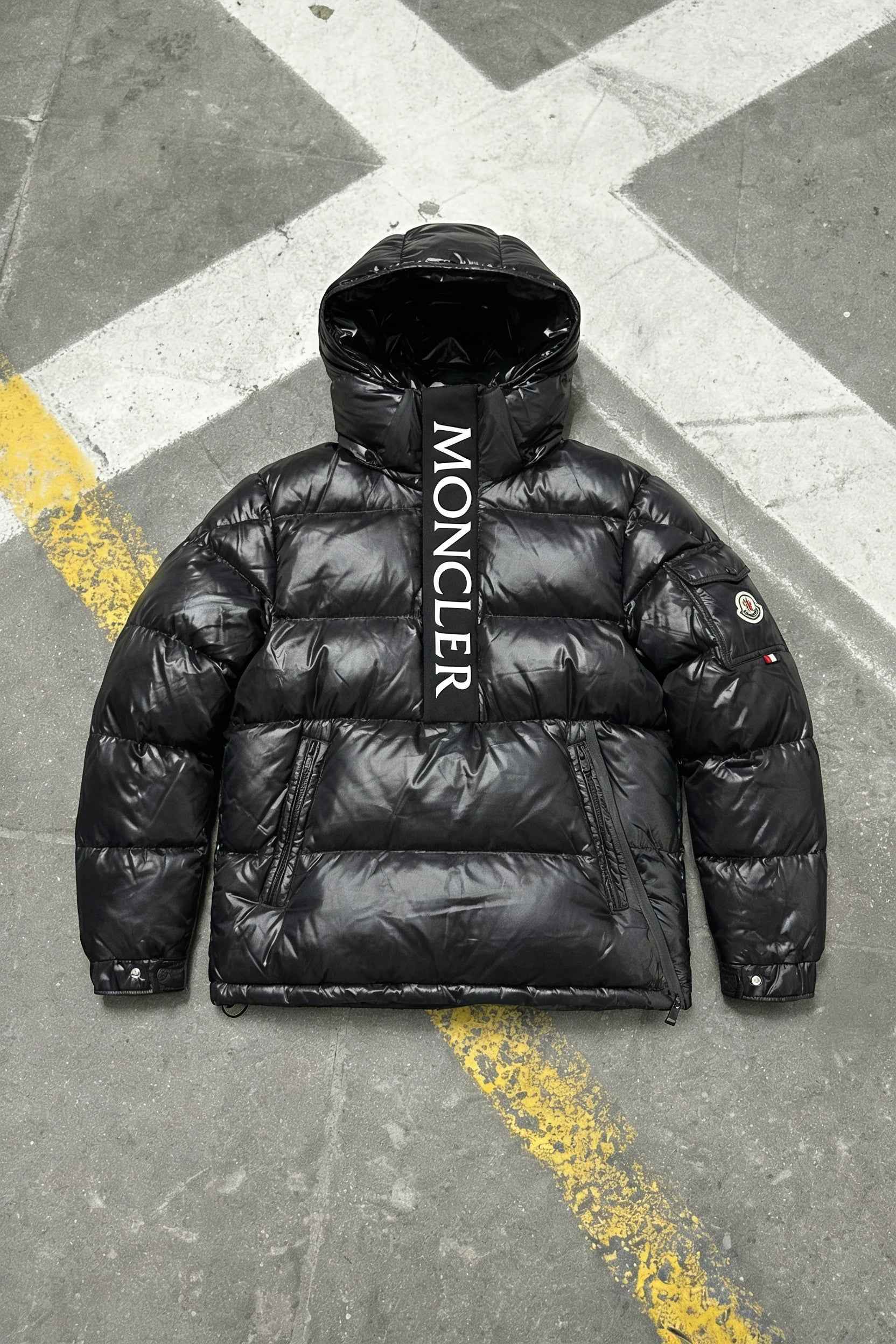 Moncler Maury Short Down Jacket