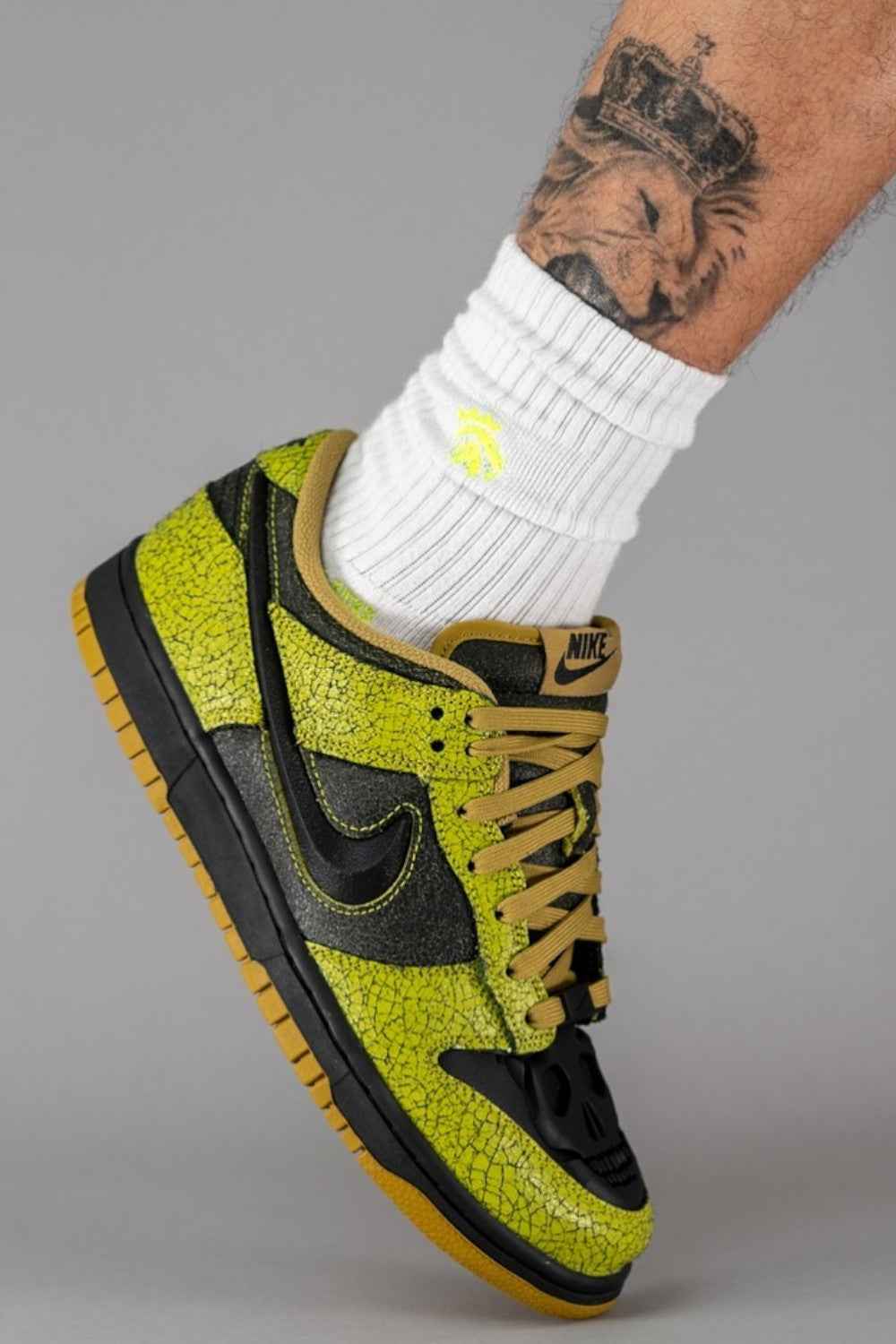 Níke Dunk Low Retro QS Halloween
Skull - MAGIC CITY