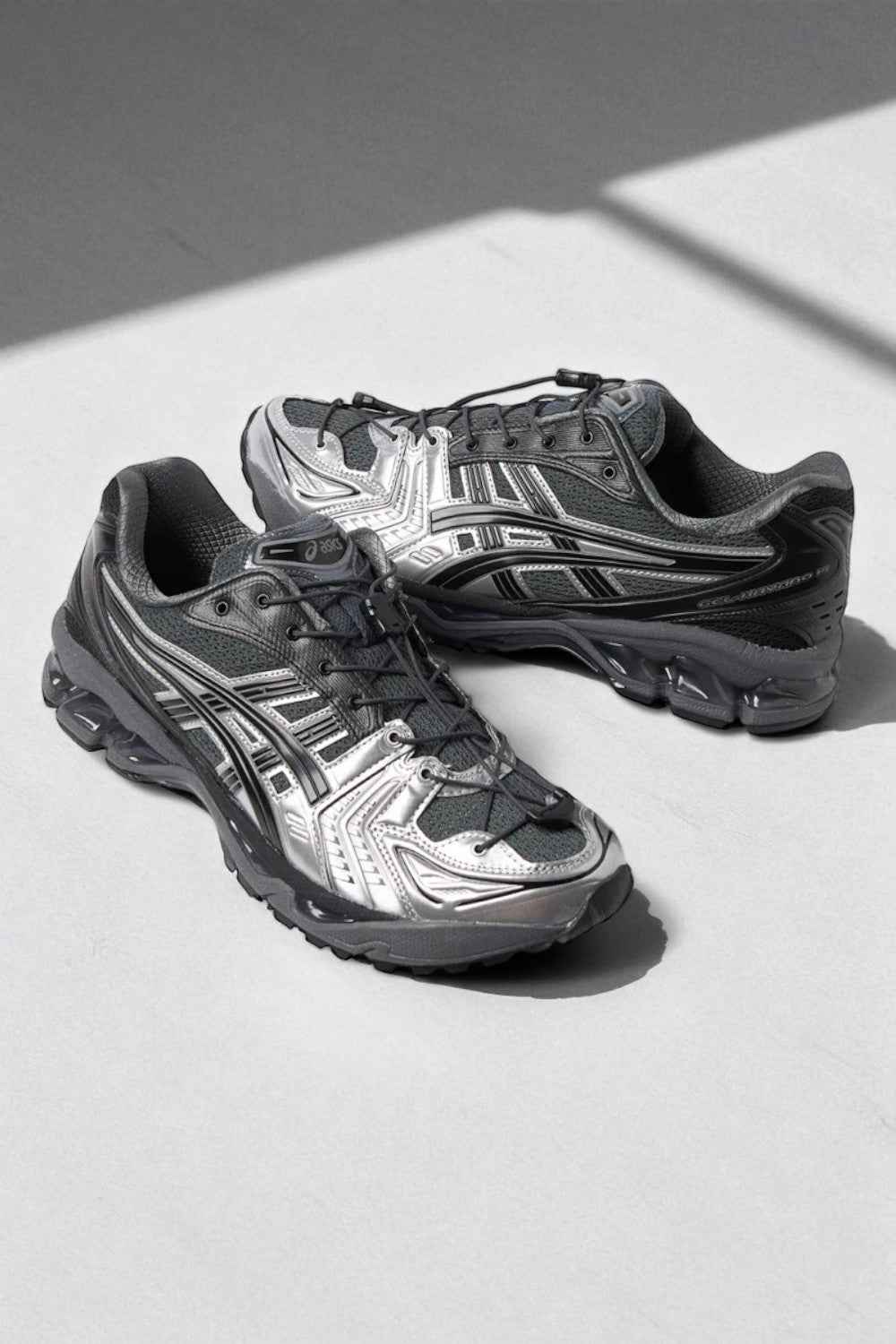 ASICS Gel-Kayano 14 Unaffected
Infinite Wonders - MAGIC CITY