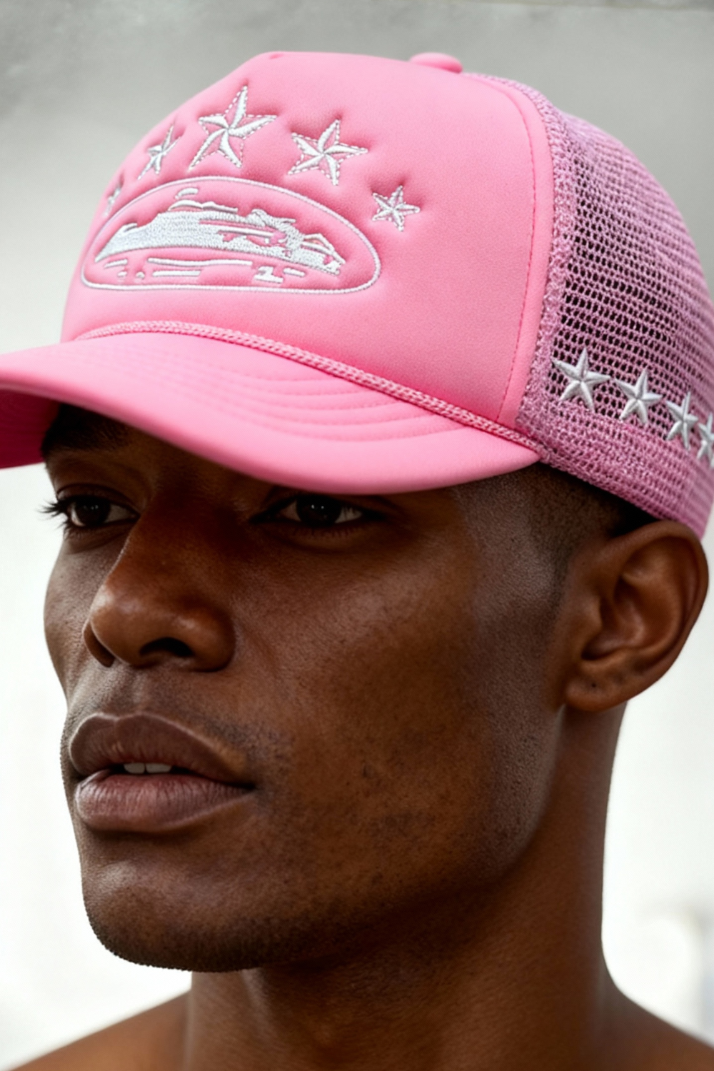 CORTEIZ 5 STARZ Alcatraz Trucker Hat – Pink