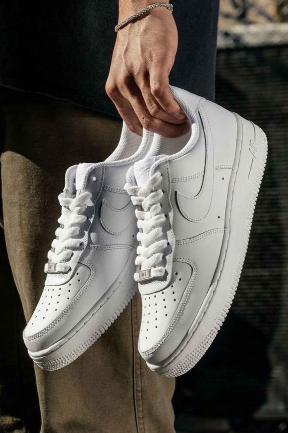 Nìke Airforce 1 Triple White - MAGIC CITY