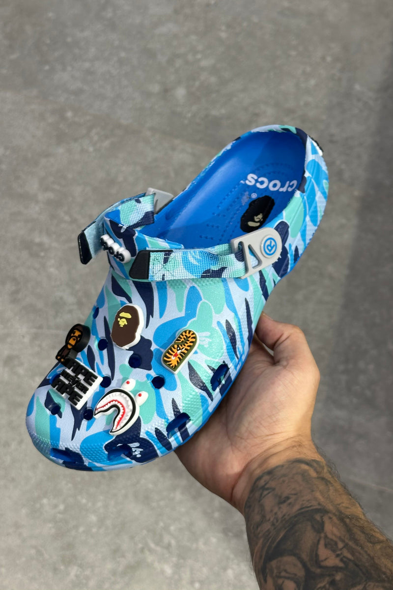 Crocs X A Bathing Ape ABC
Camo - Bleu - MAGIC CITY