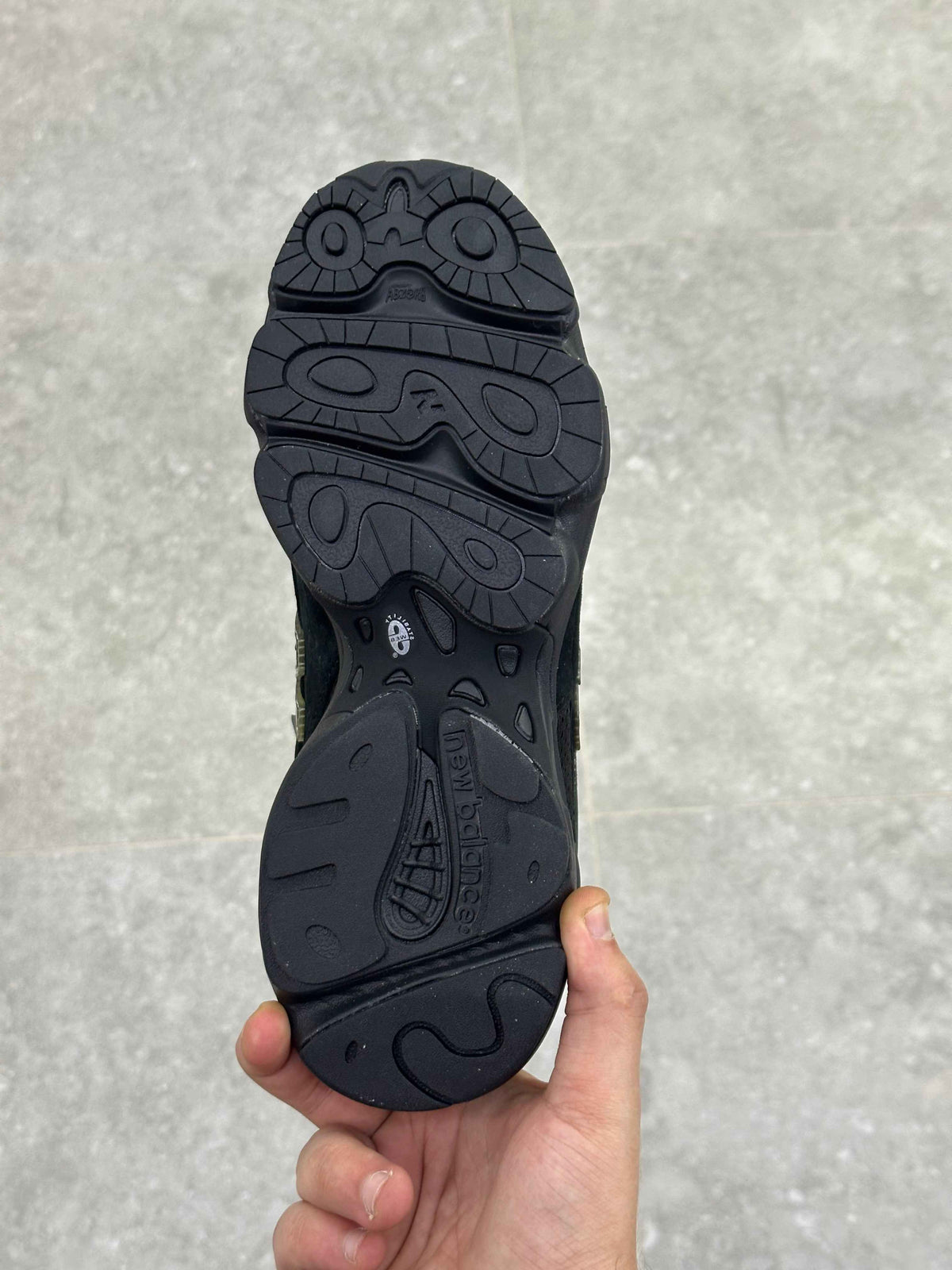 New Balance 1000 Lunar Year - Black