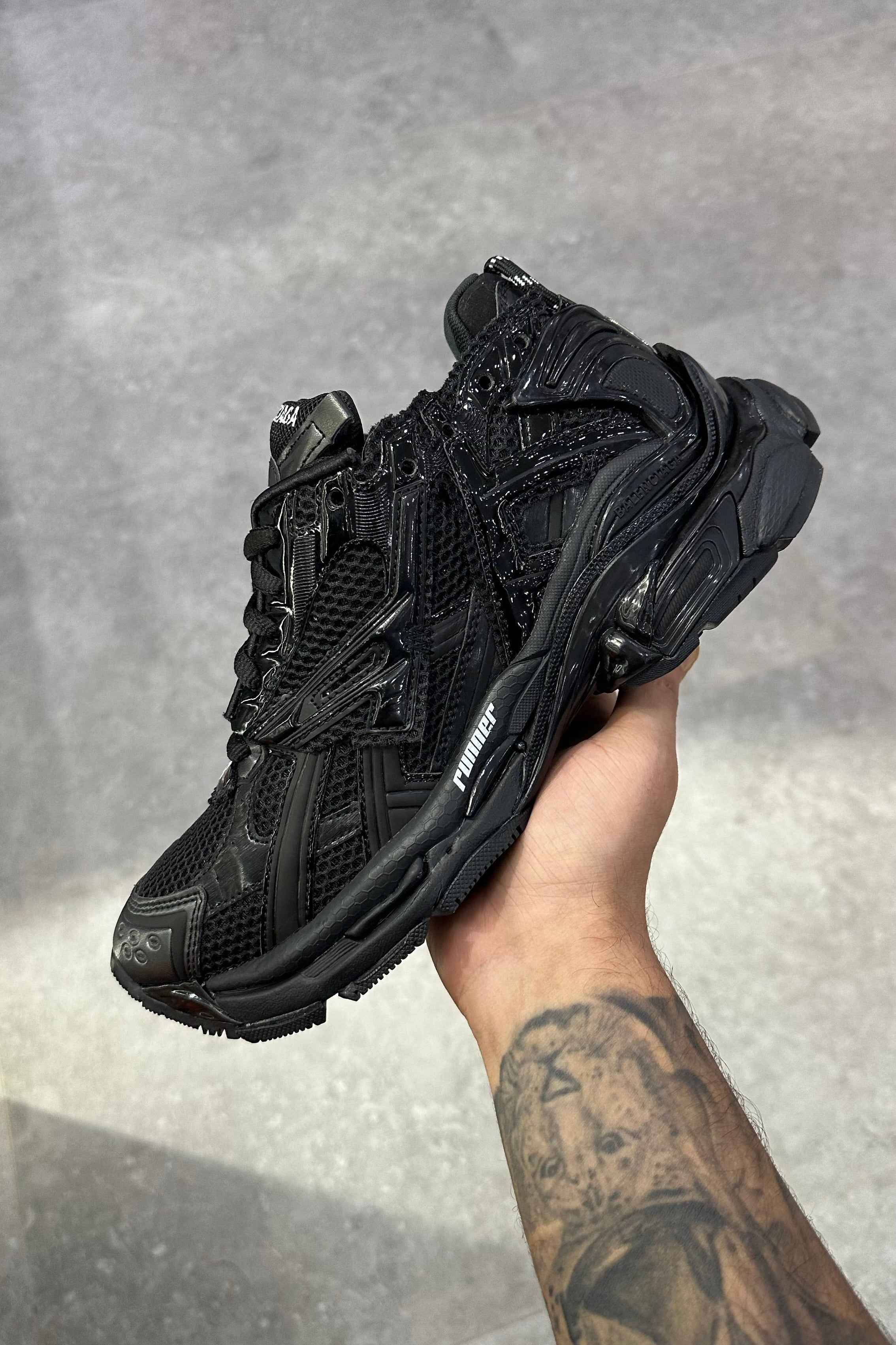 Balenciaga Runner Sneaker 'Black'