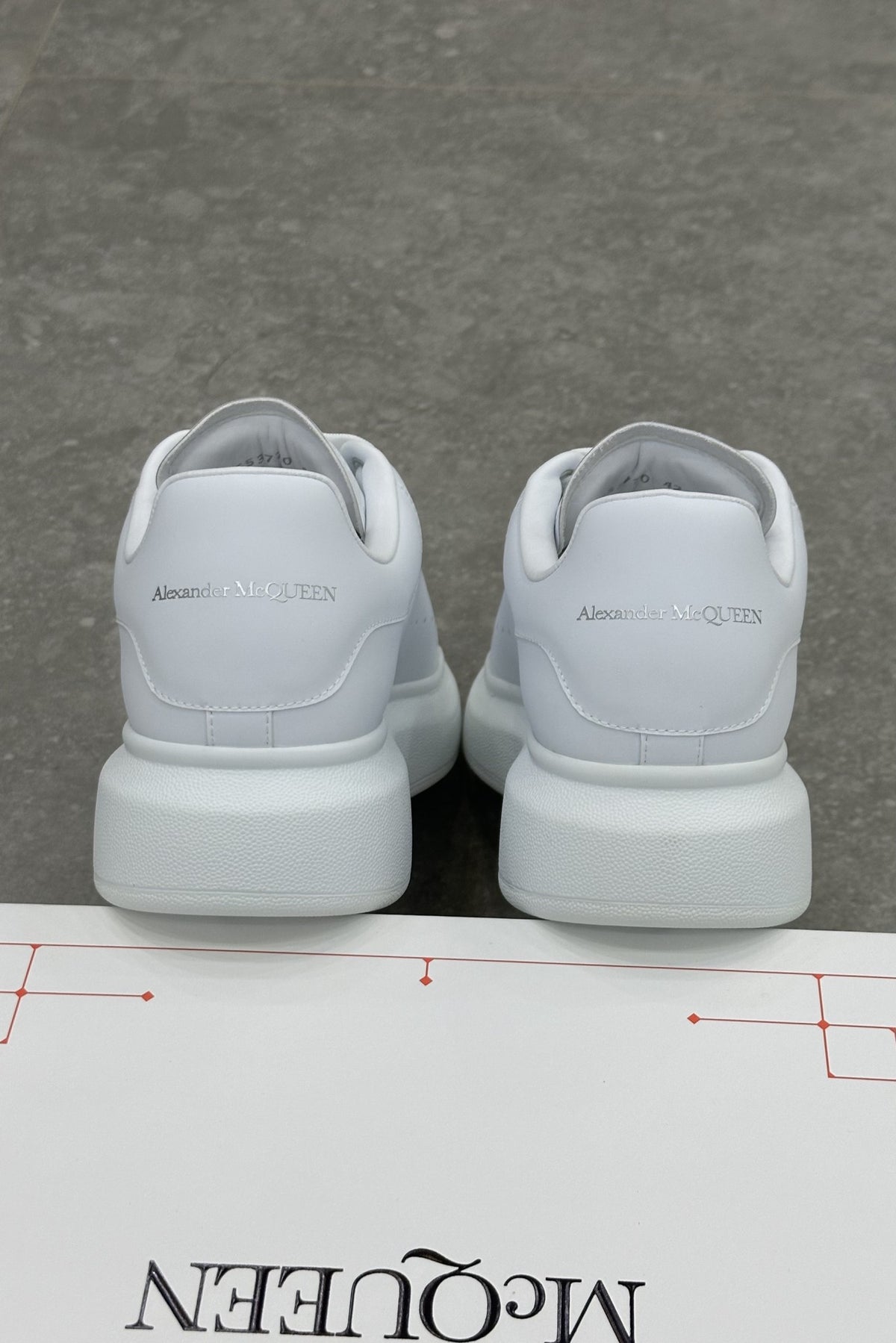 Alexander McQueen Oversized Sneaker Triple White - heel